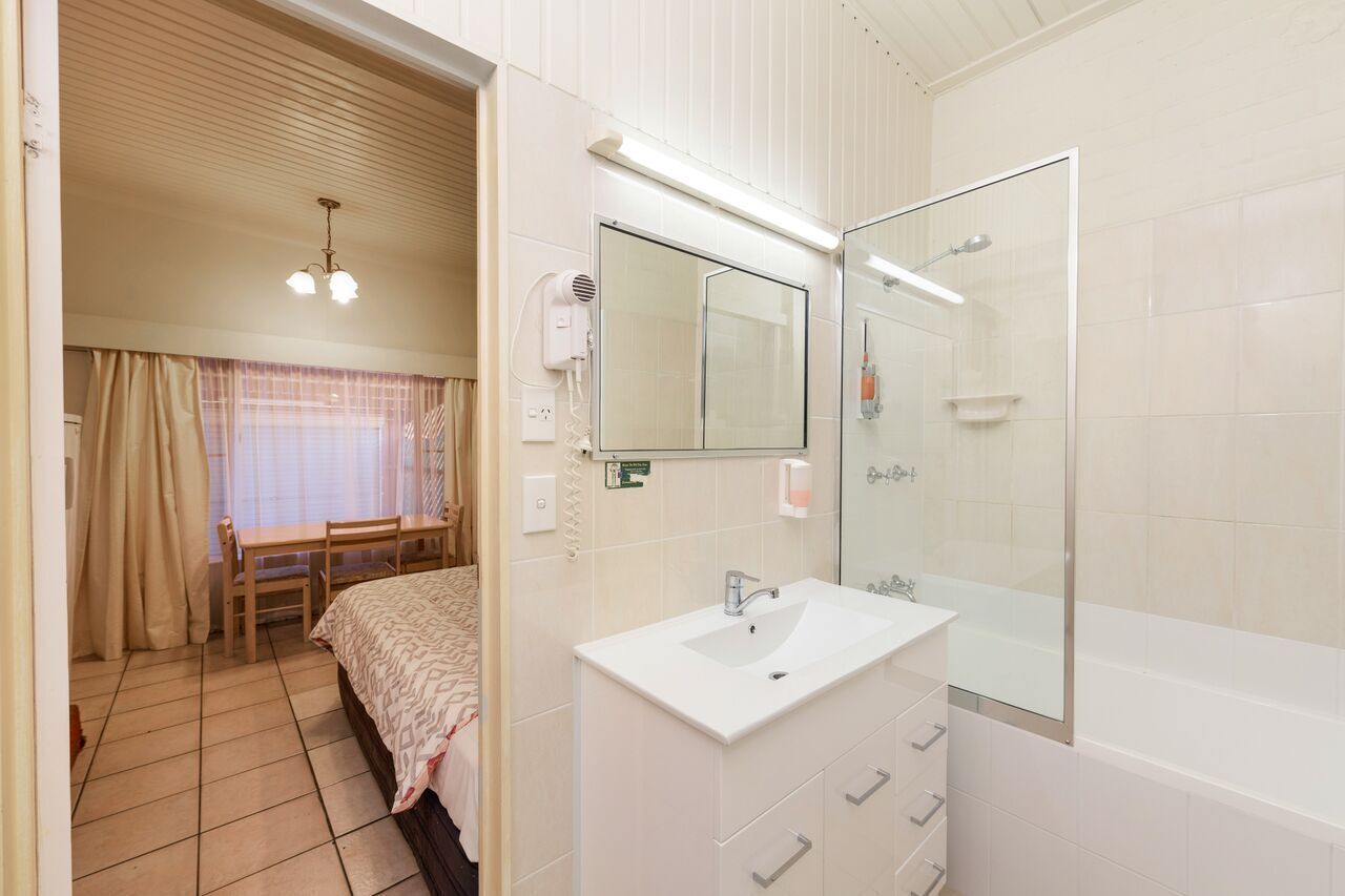 Bundaberg Coral Villa Motor Inn