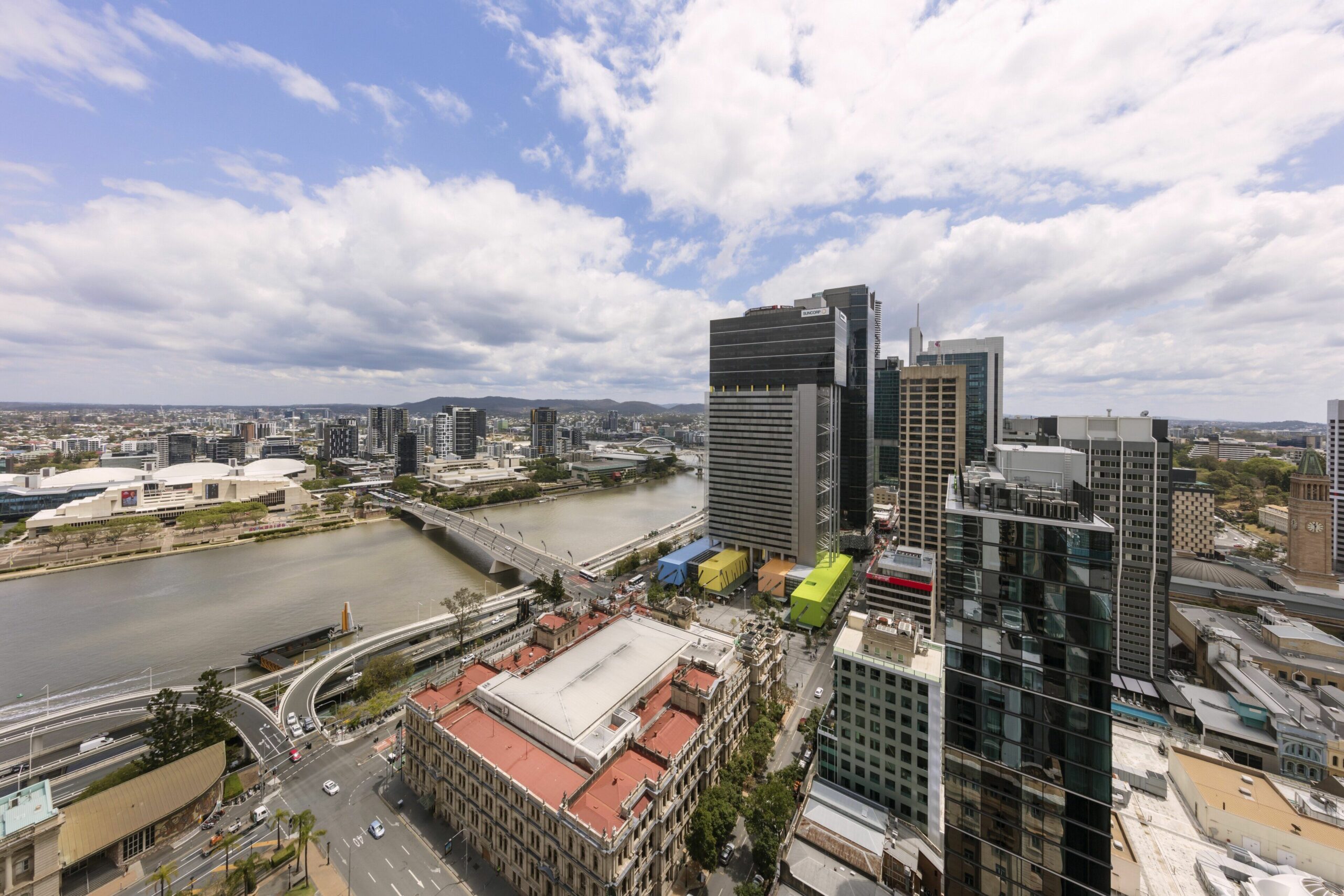 Oaks Brisbane Casino Tower Suites