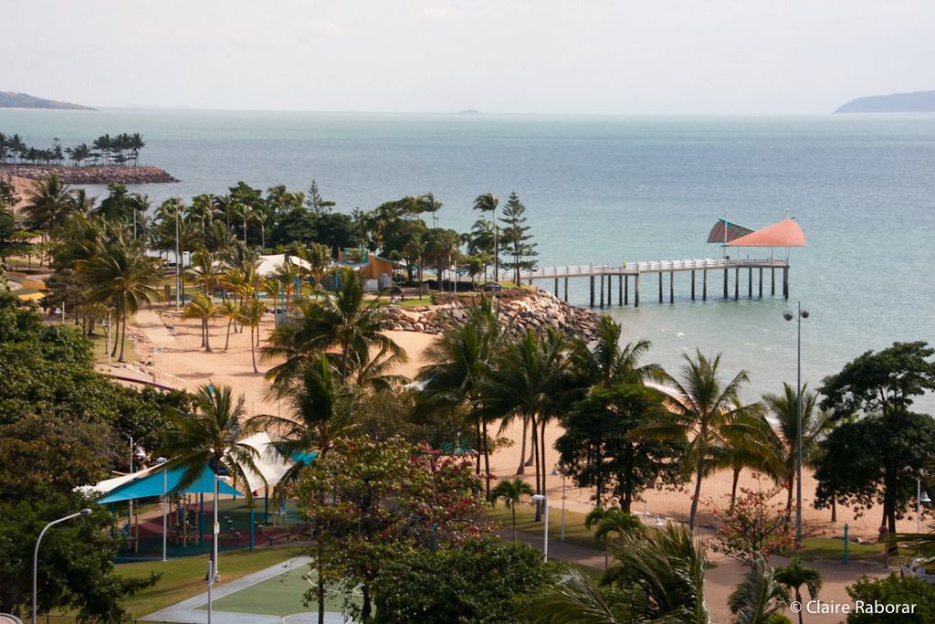 Townsville Seaside Apartments