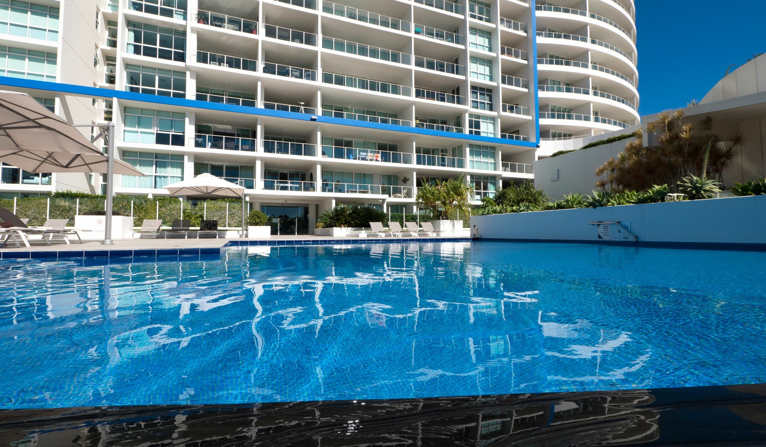 Kirra Surf Apartments