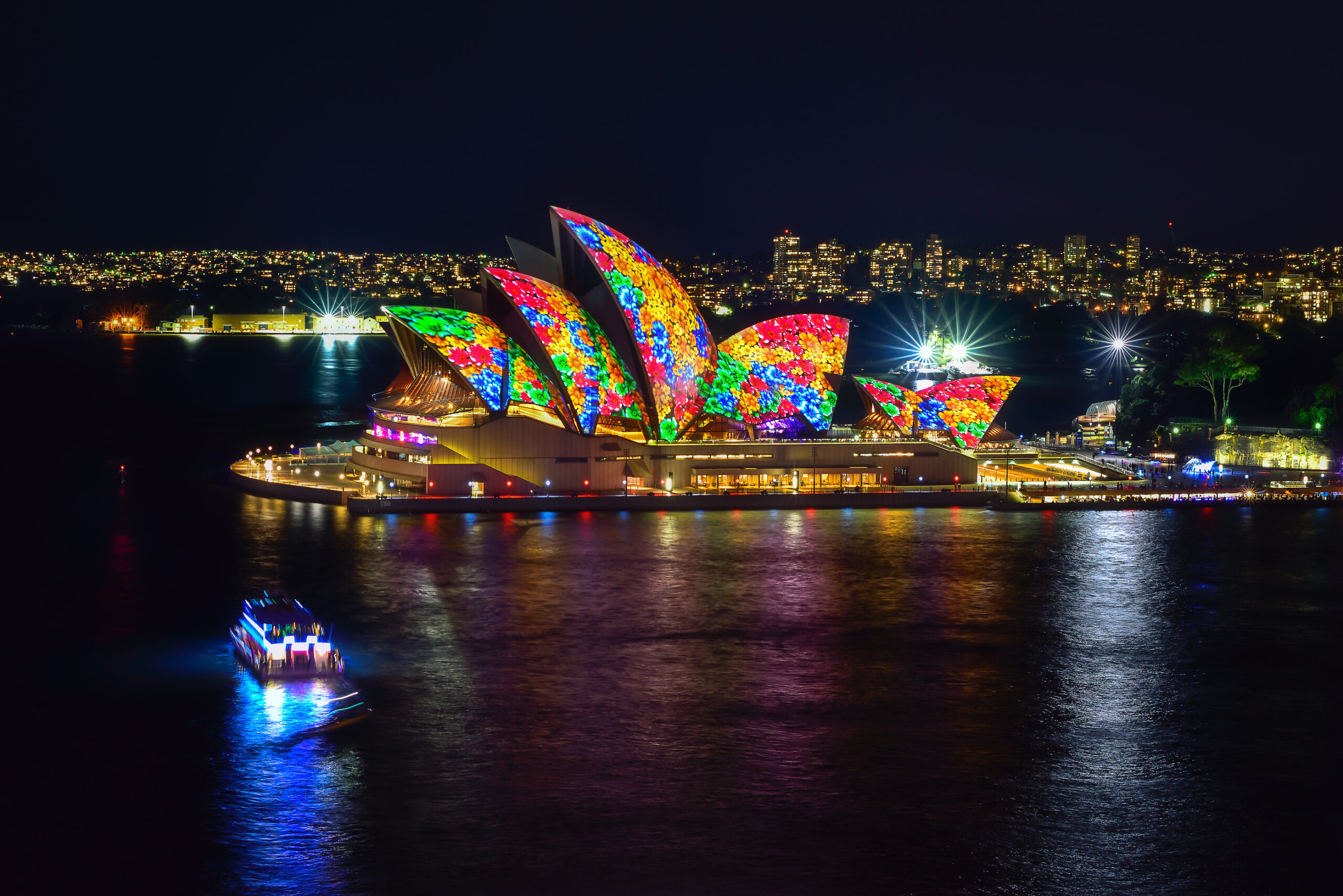 The ULTIMATE Vivid Sydney Harbour Cruise