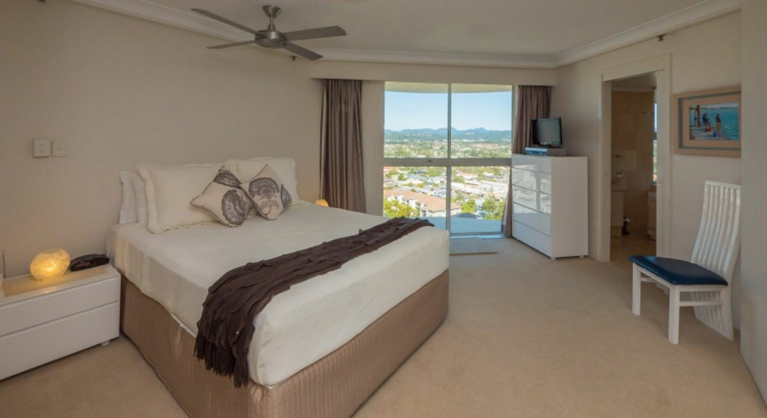 Burleigh Surf Apartments