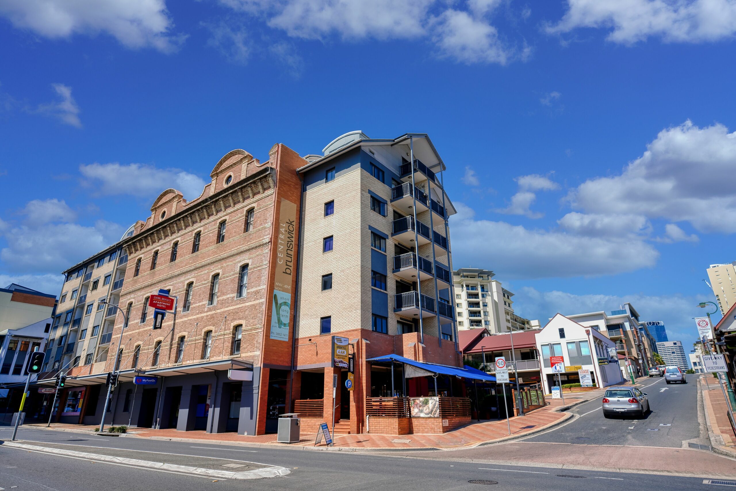 Central Brunswick Apartment Hotel