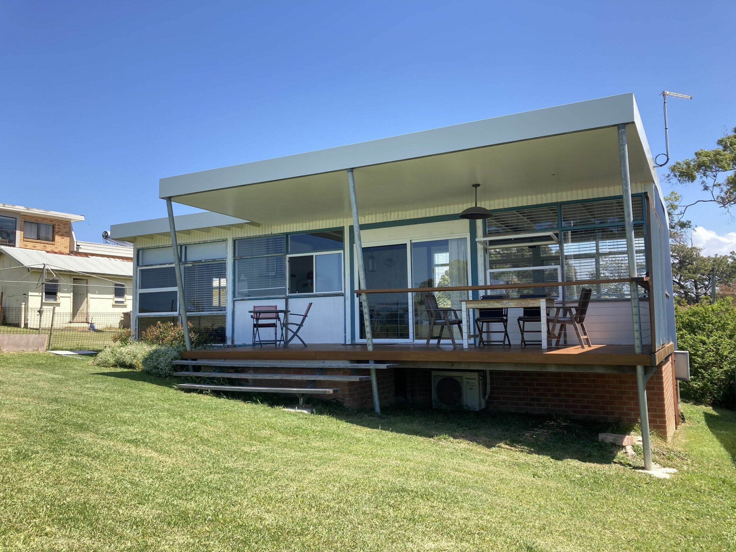 Driftwood Beach House - Urunga Sea & River Views