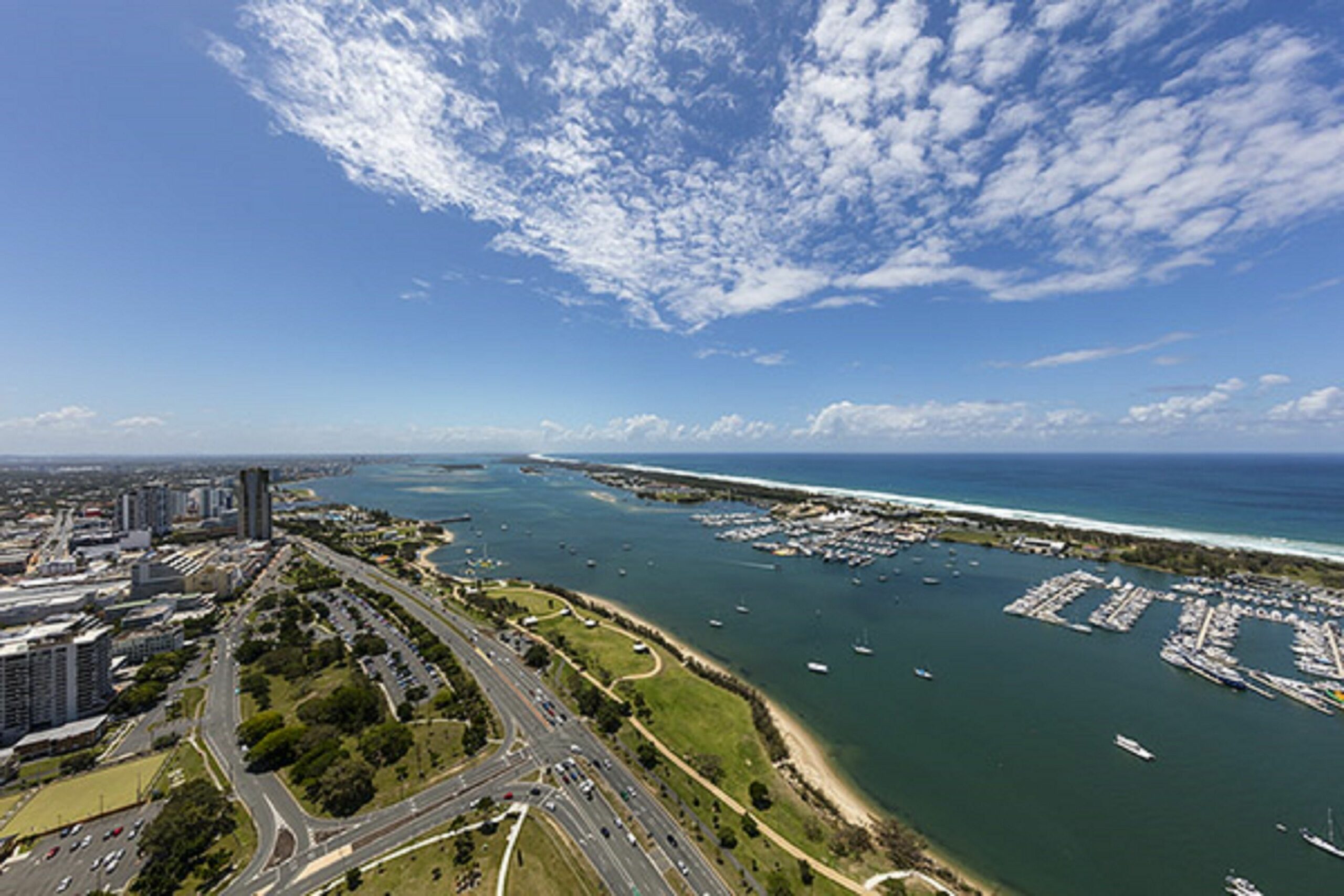 Meriton Suites Southport, Gold Coast