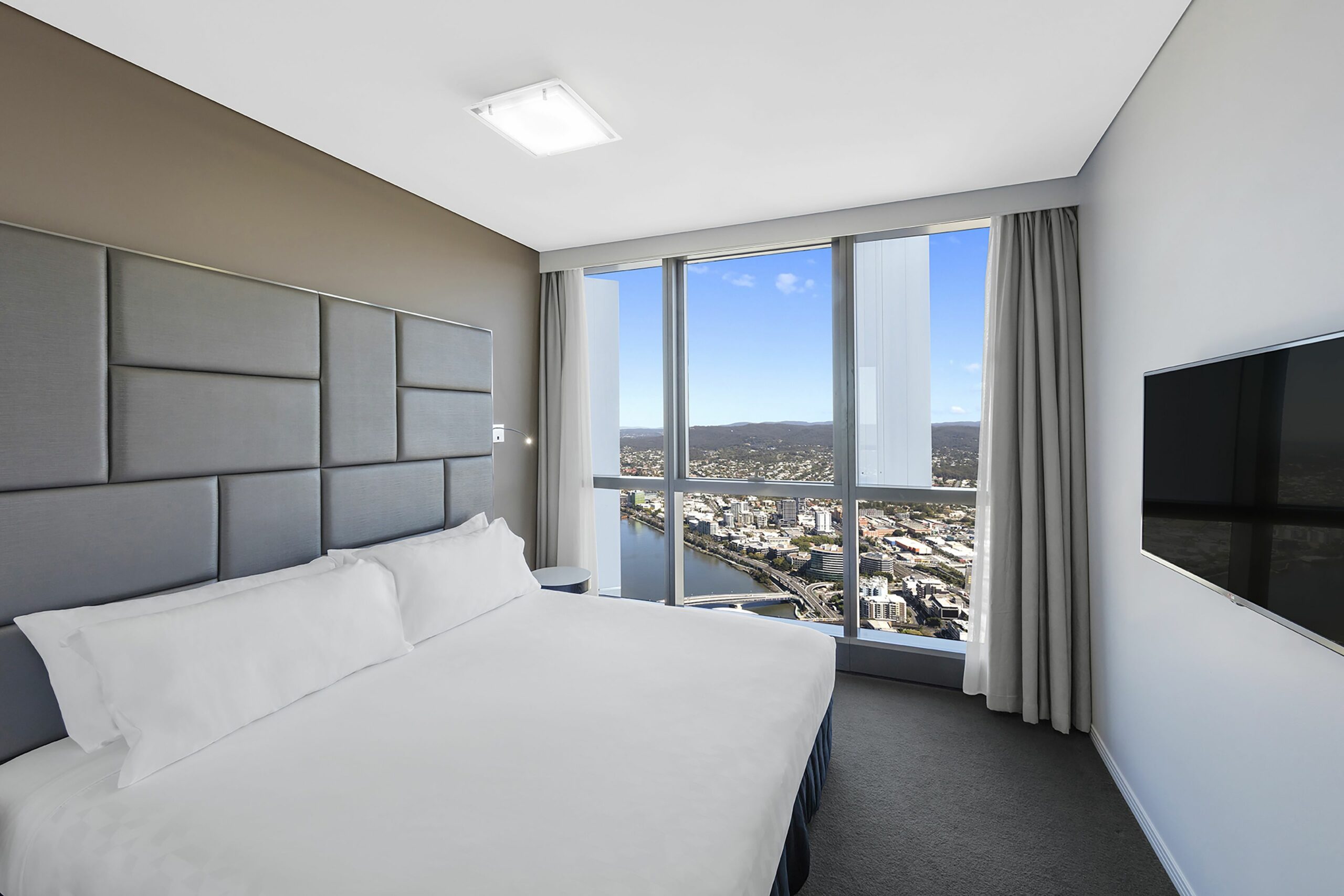 Meriton Suites Herschel Street, Brisbane