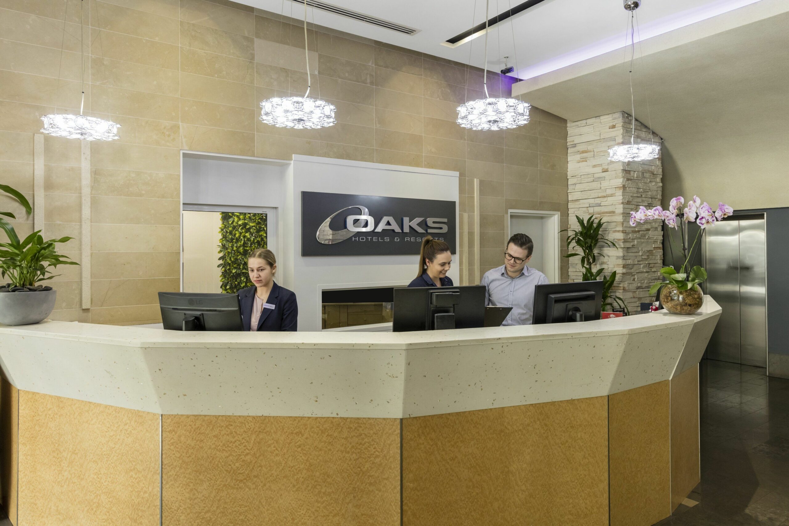 Oaks Brisbane on Felix Suites