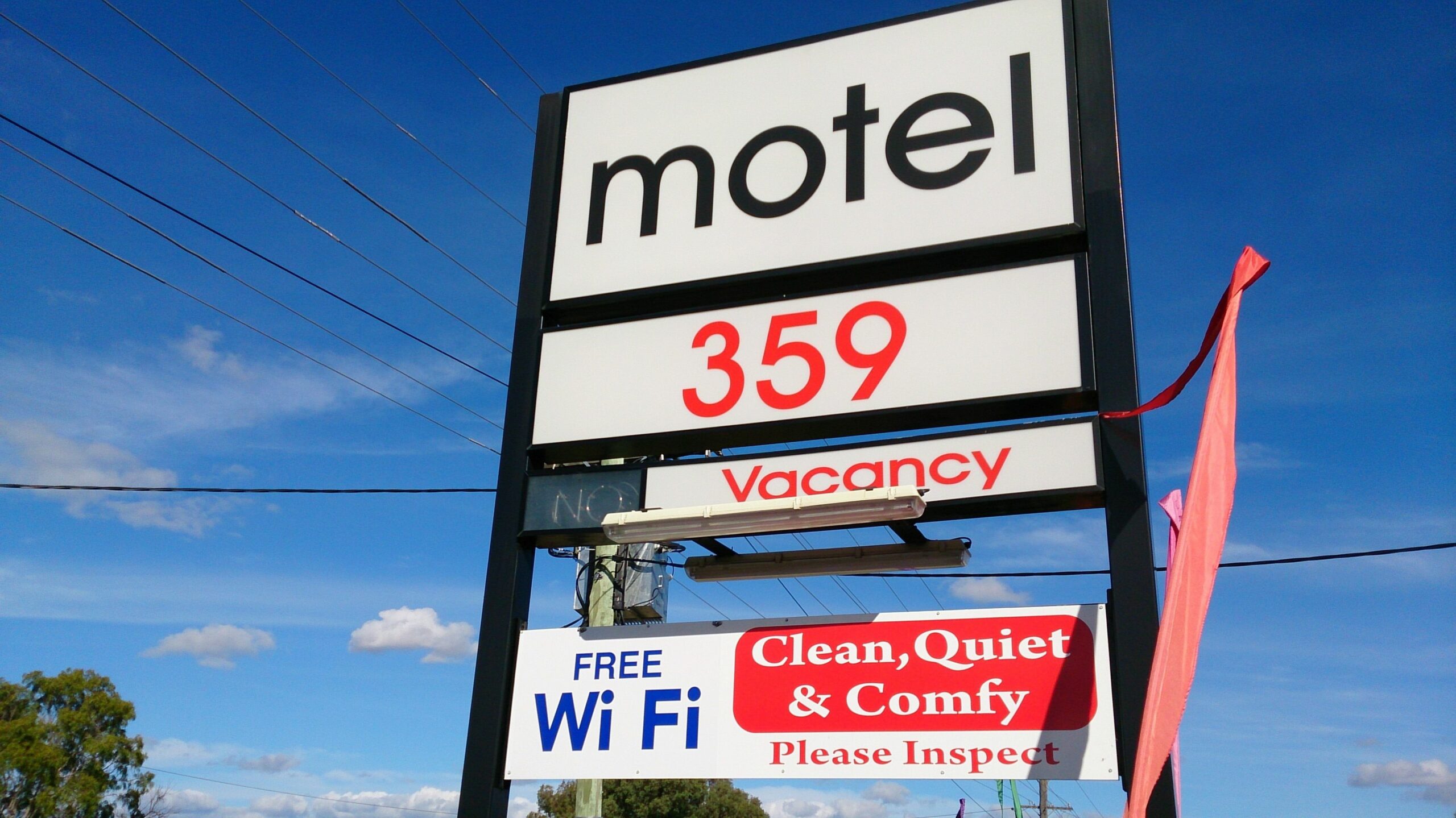 Motel 359