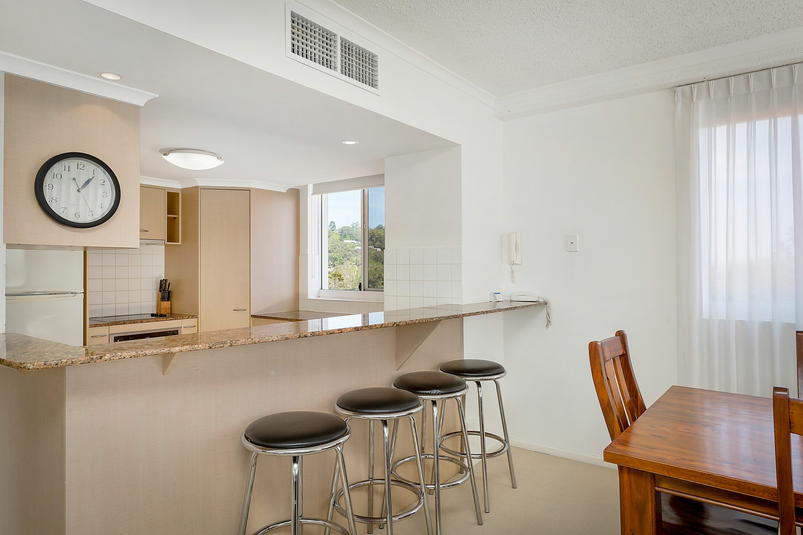 Kirra Beach Apartments