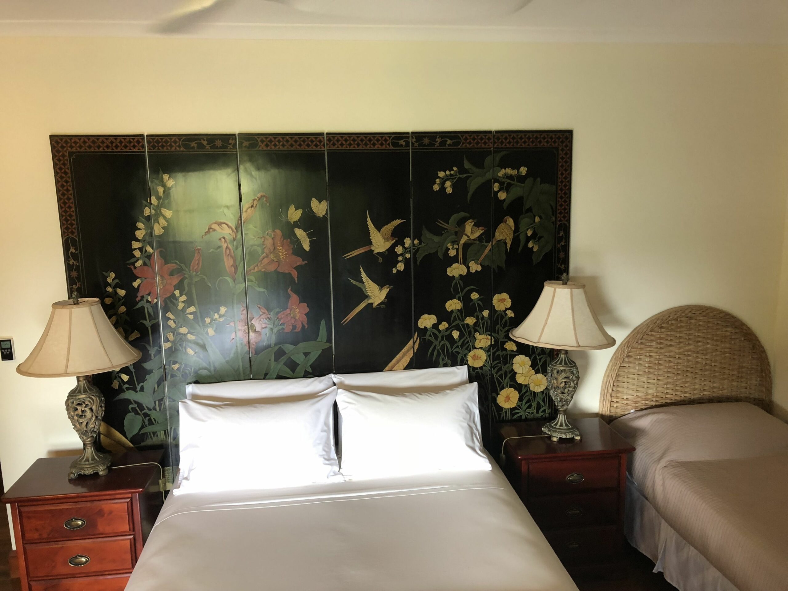 Daintree Manor Bed & Breakfast