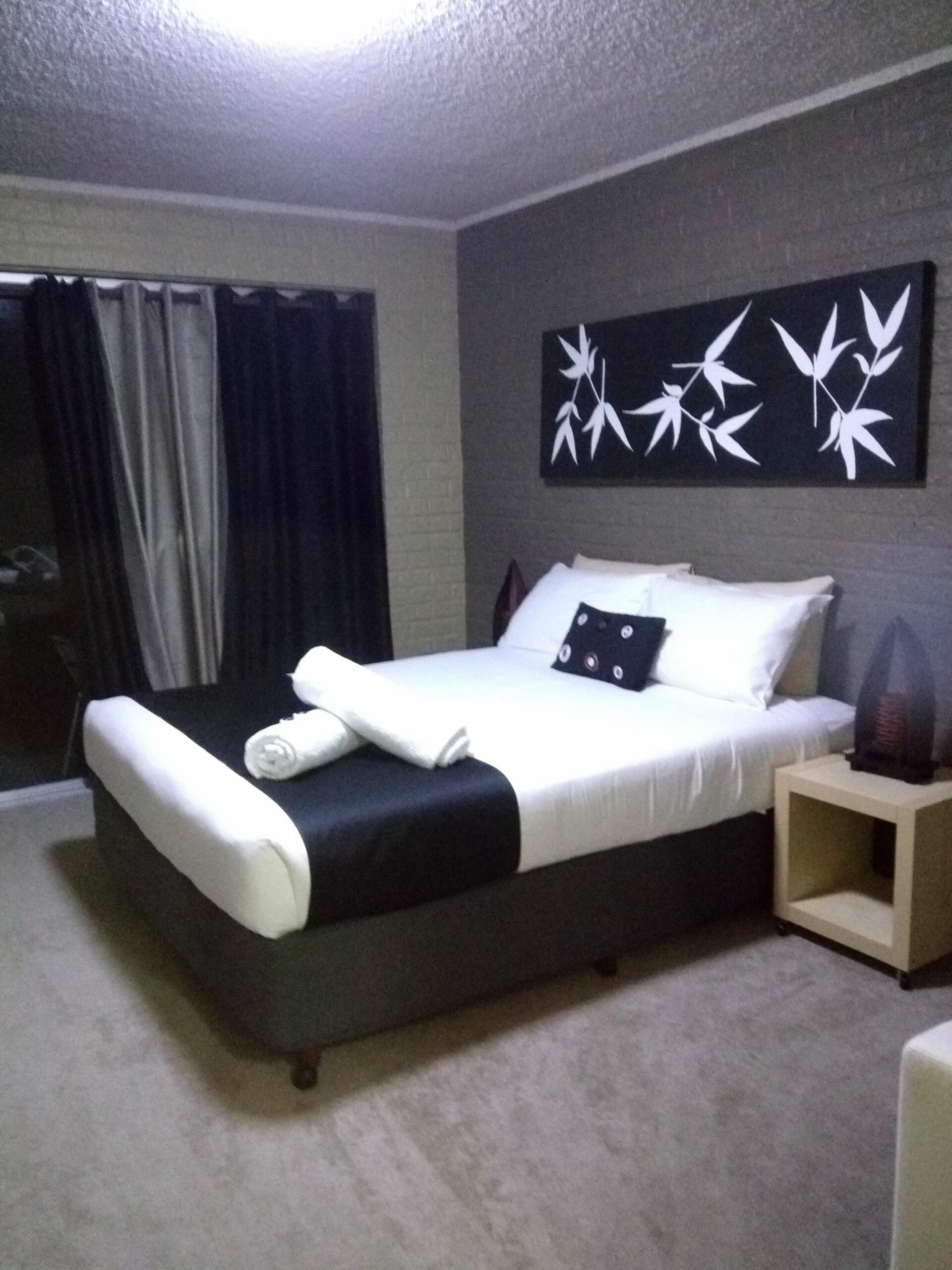 Lancelin Beach Hotel