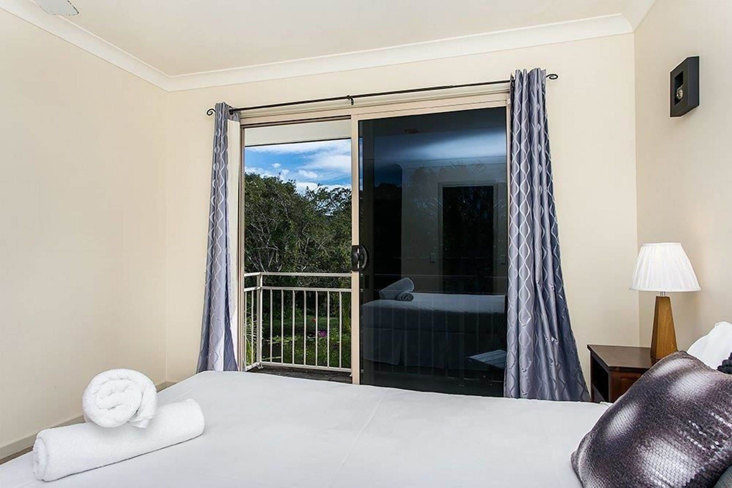 Byron Lakeside Holiday Apartments