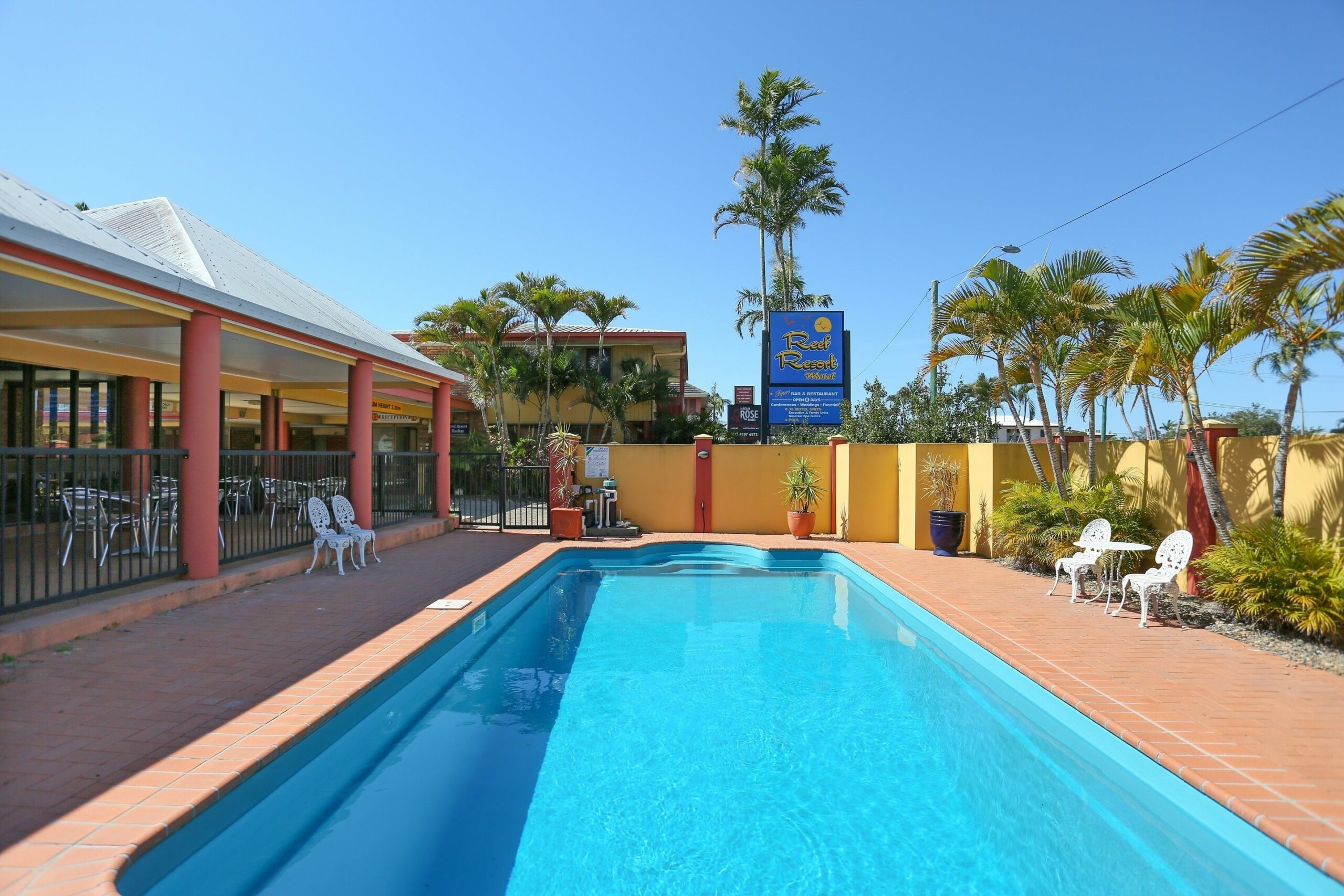 Reef Resort Motel