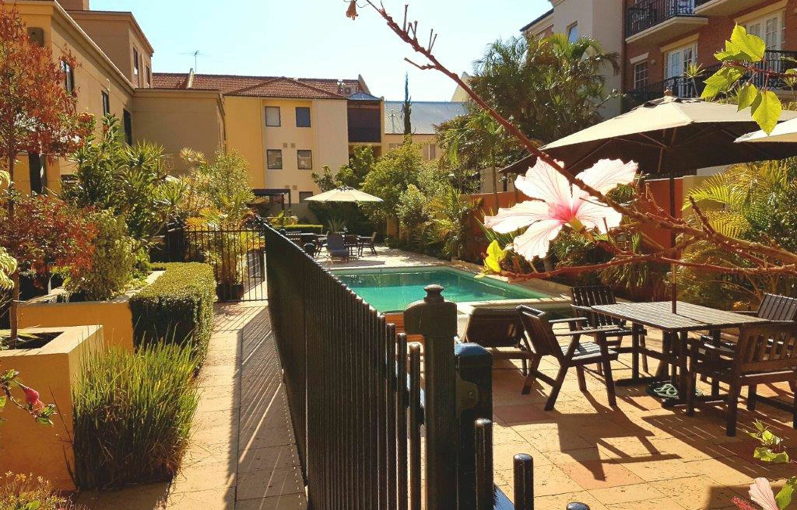 Best Western Northbridge Apartments