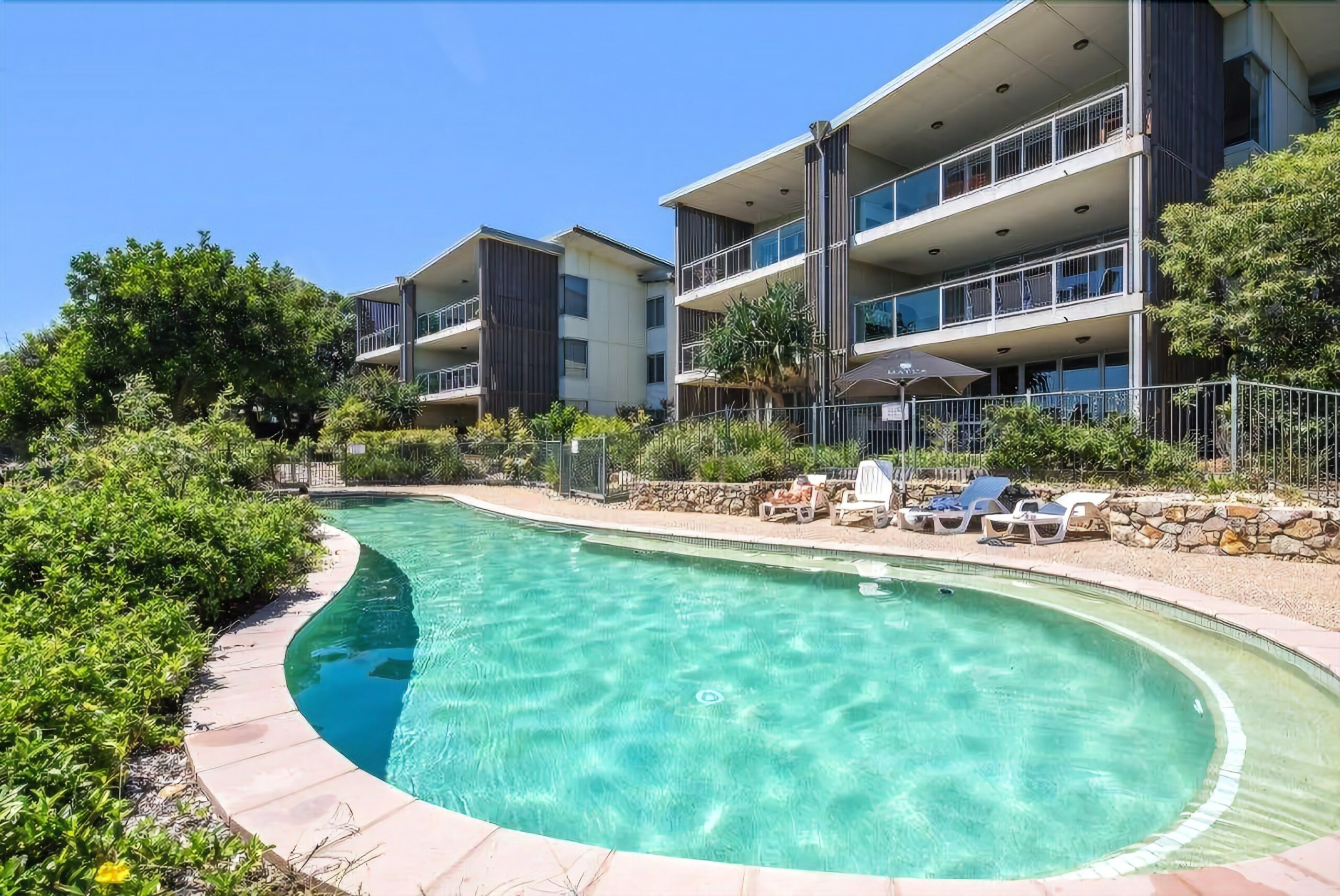 Stradbroke Island Beach Hotel