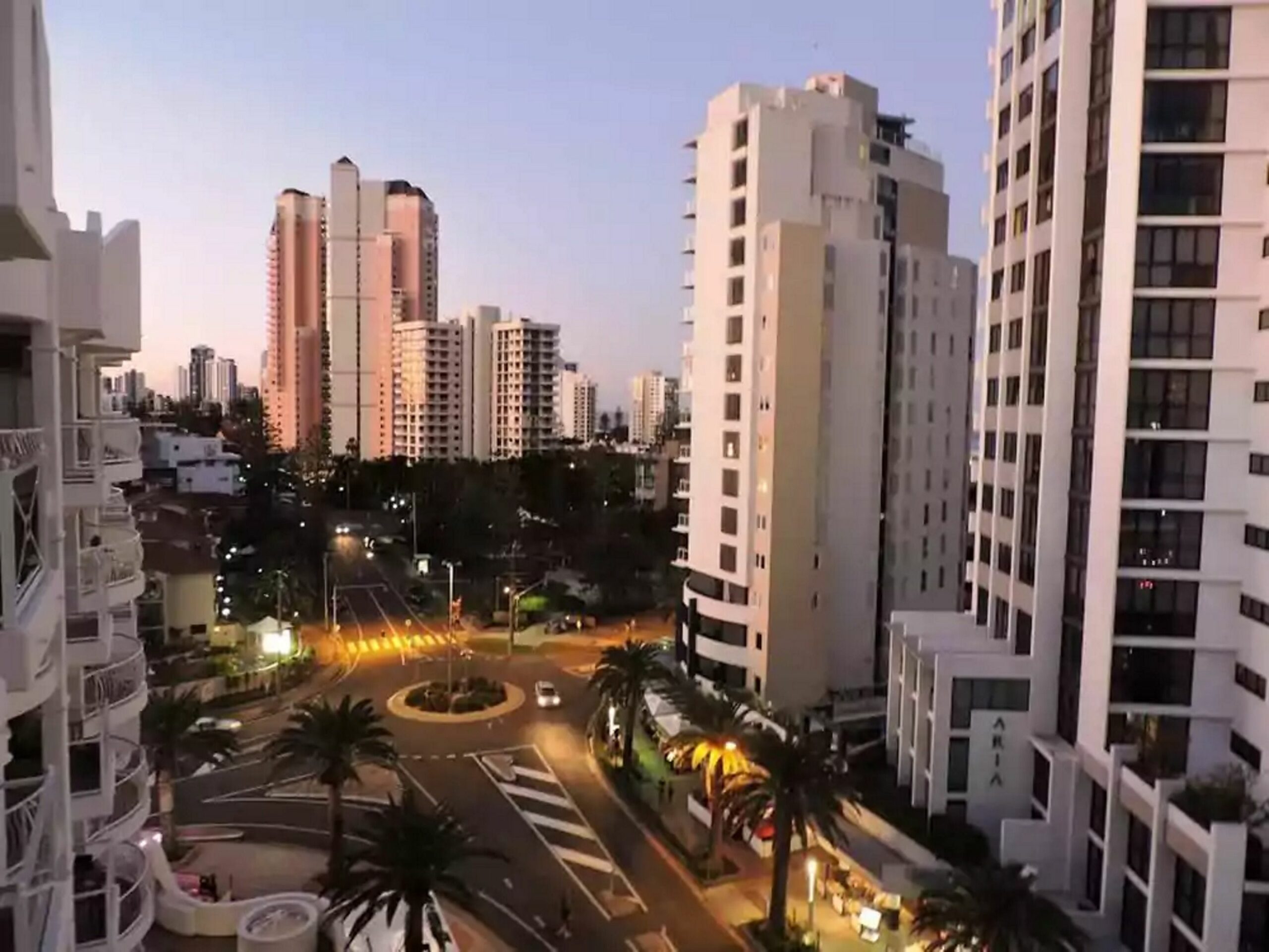 Broadbeach Holiday Apartments