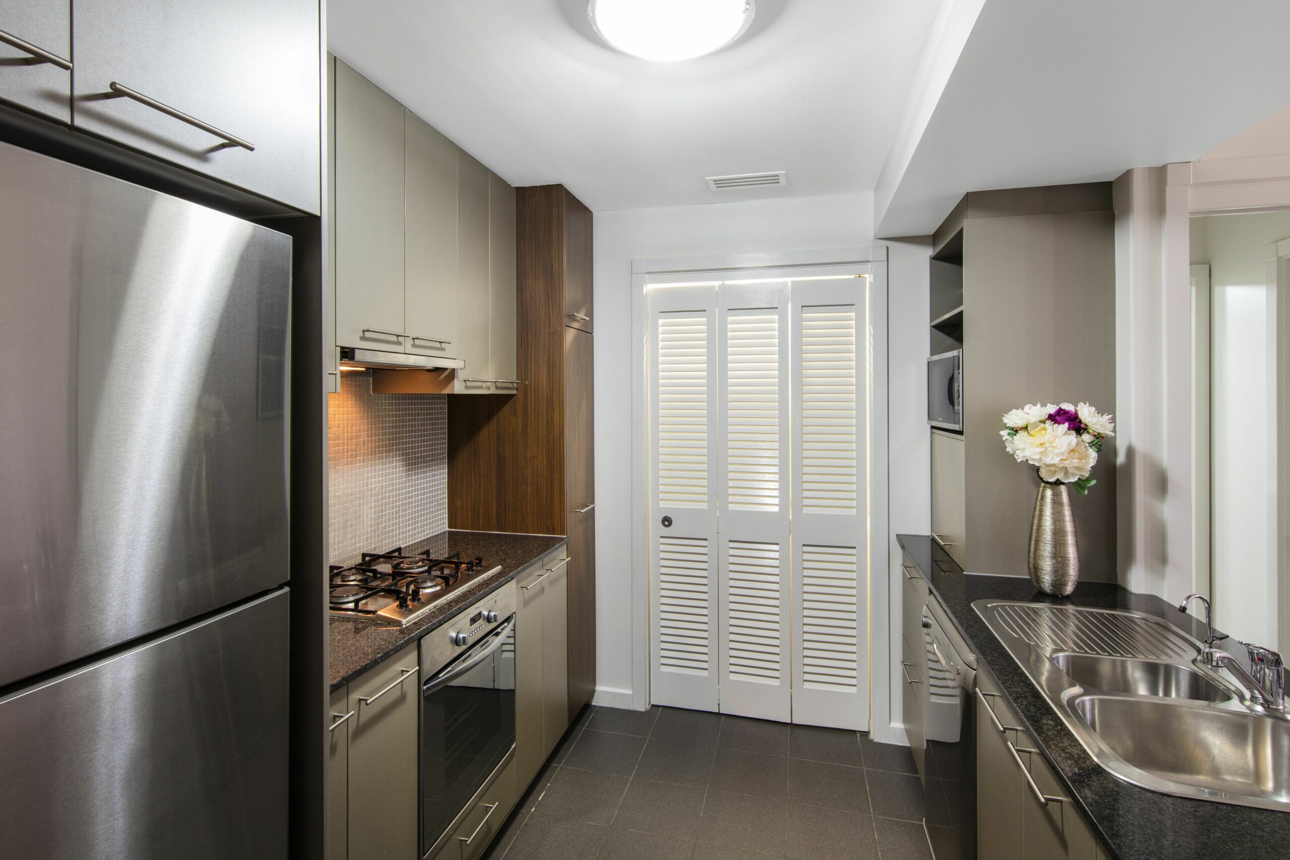 Oaks Brisbane Mews Suites