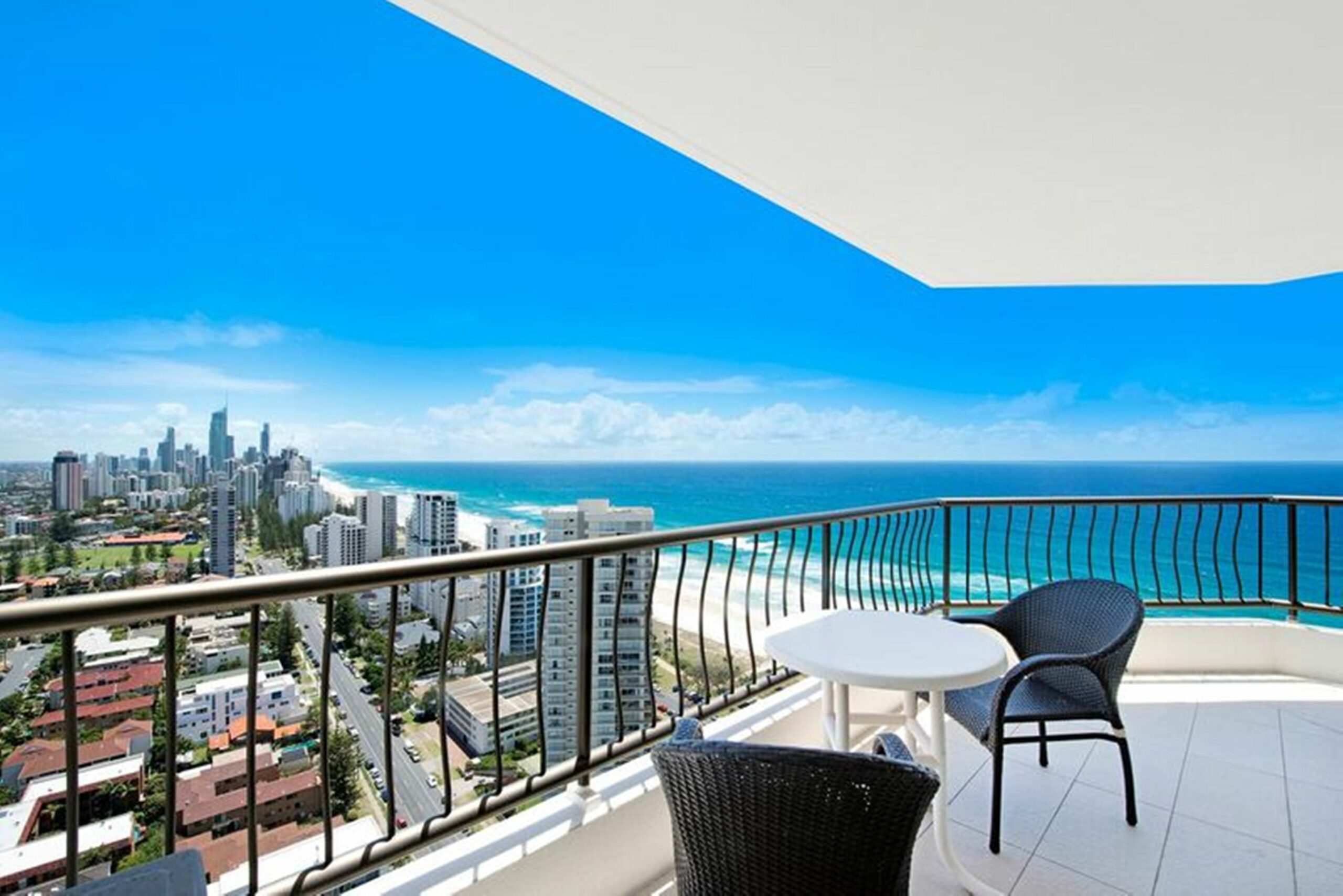 ULTIQA Beach Haven At Broadbeach