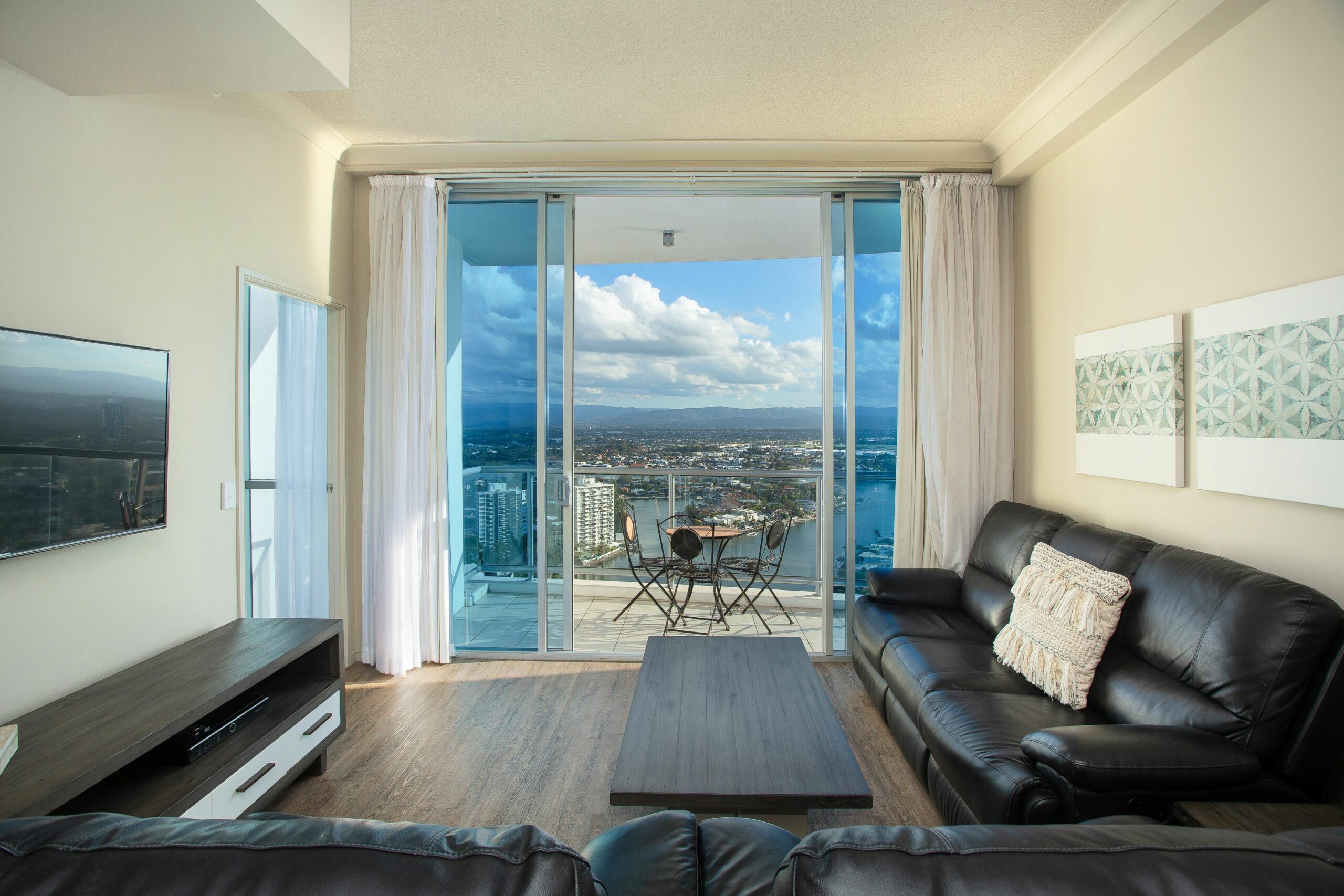 Chevron Renaissance Private Apartments