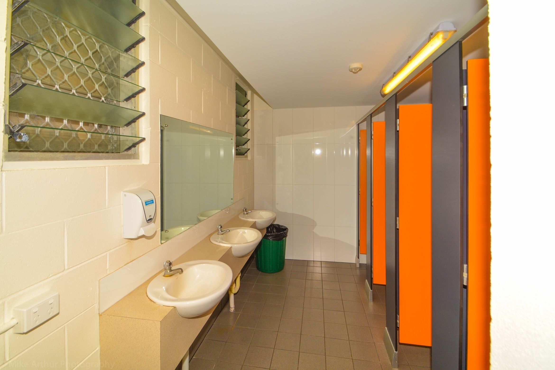 Chilli's Backpackers - Hostel