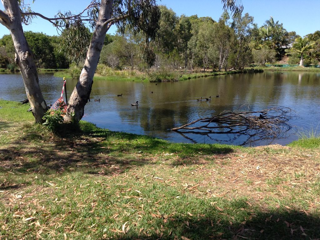 Lake at your back door  pet friendly