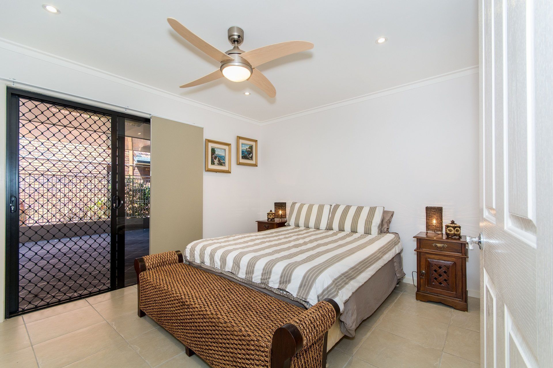 Magical Holiday Home - Welsby Pde, Bongaree