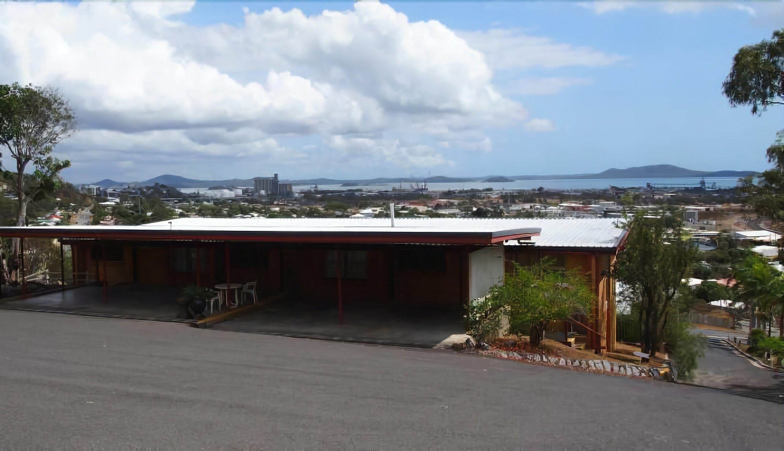 Harbour View Motel