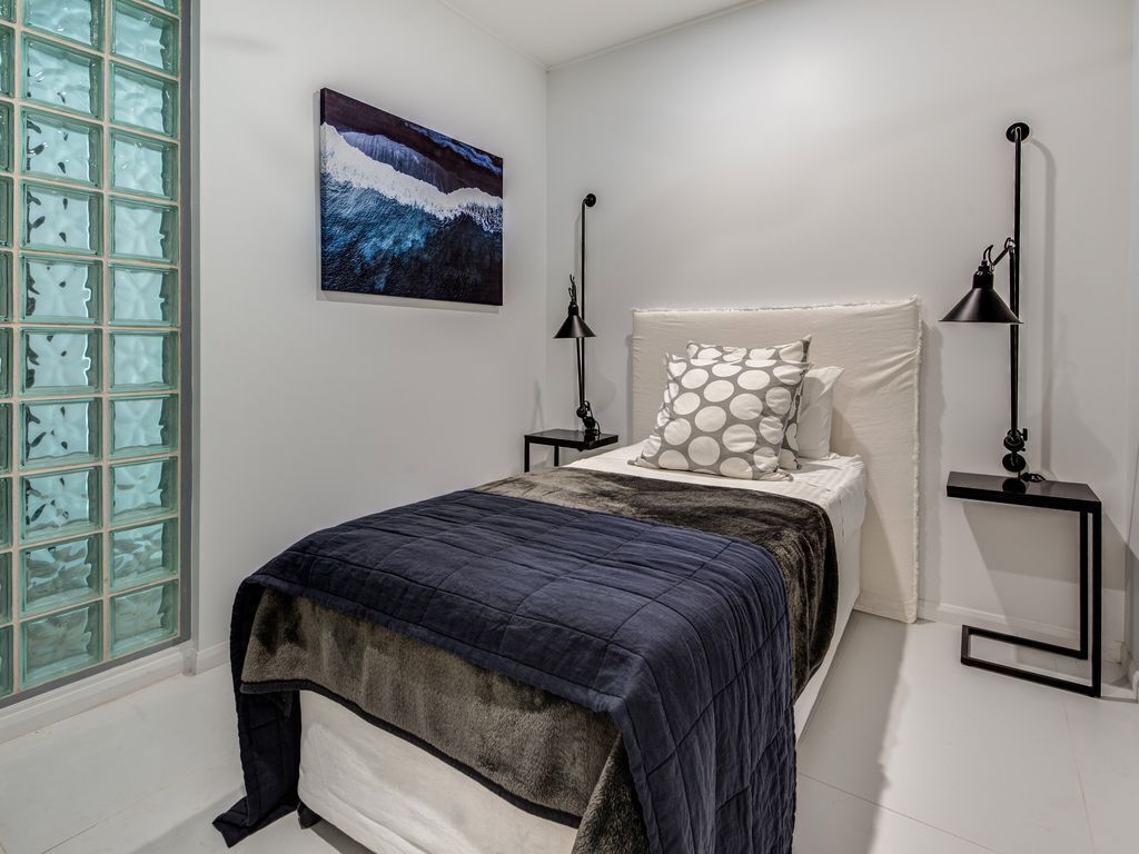 Pavillions 19, Hamilton Island