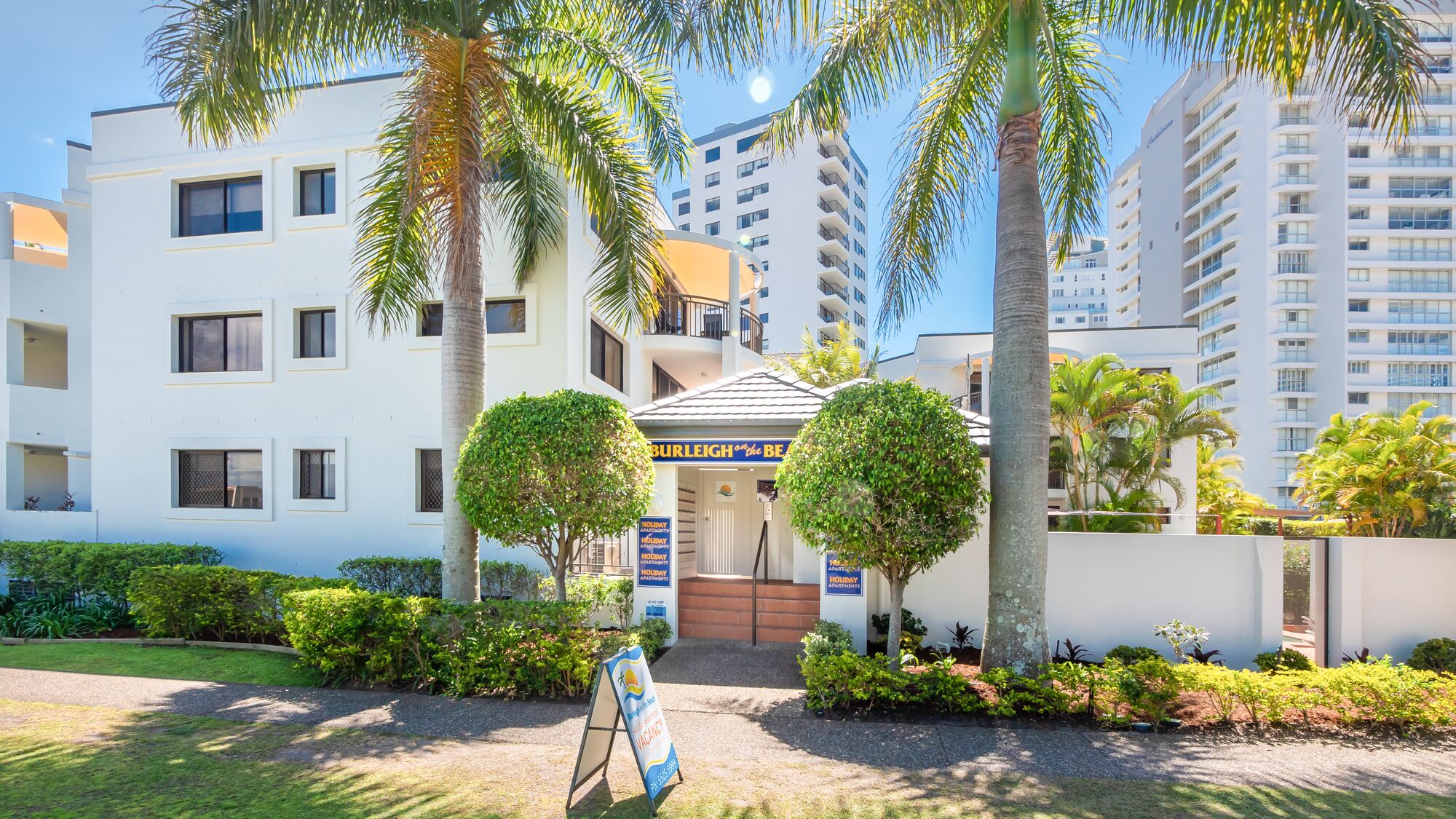 Burleigh on the Beach Holiday Apartments