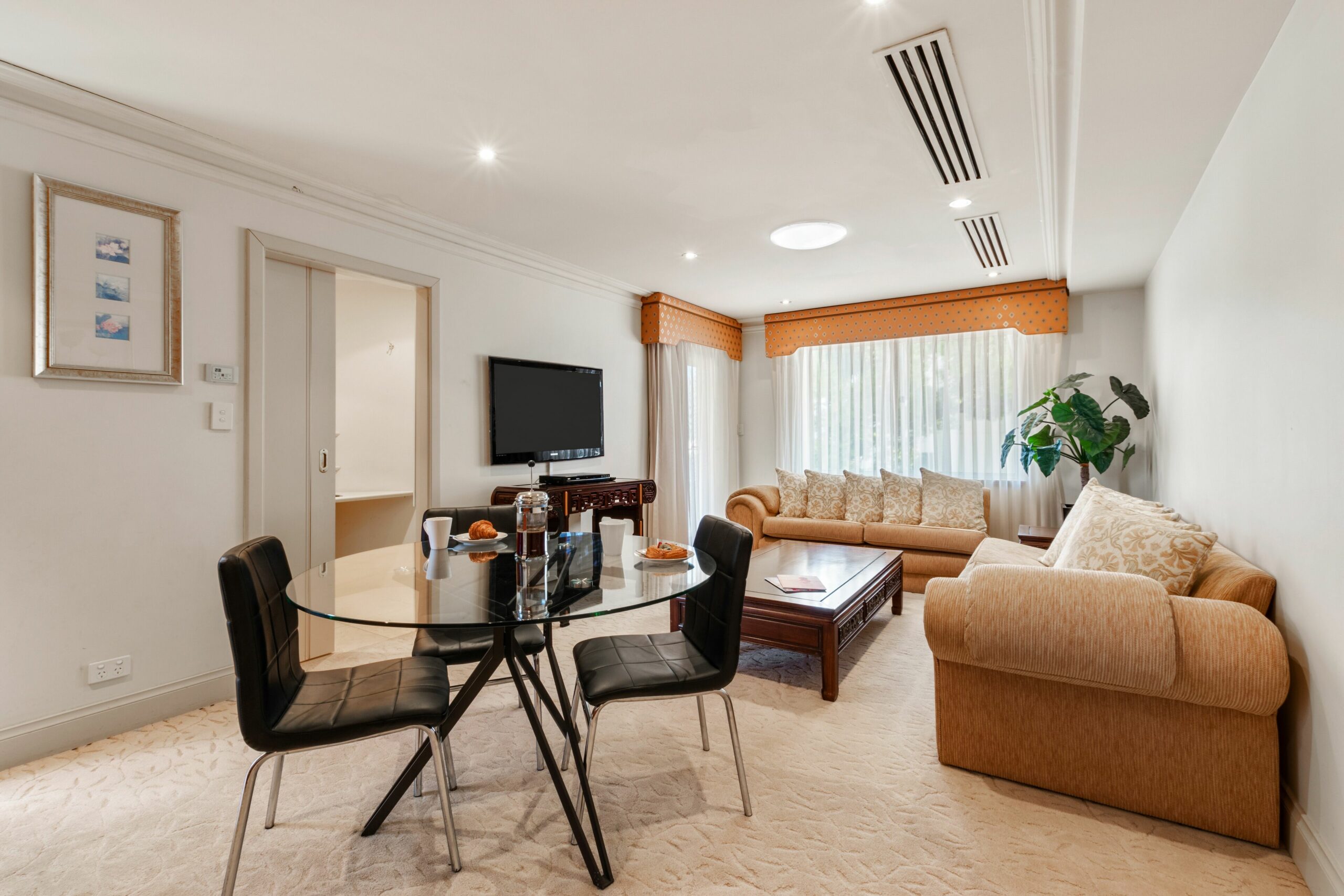 The Peninsula Riverside Serviced Apartments