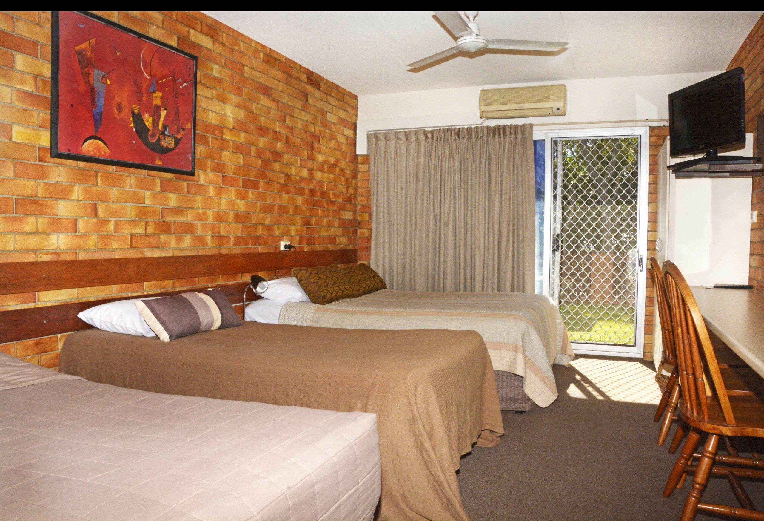 Shelly Beach Motel