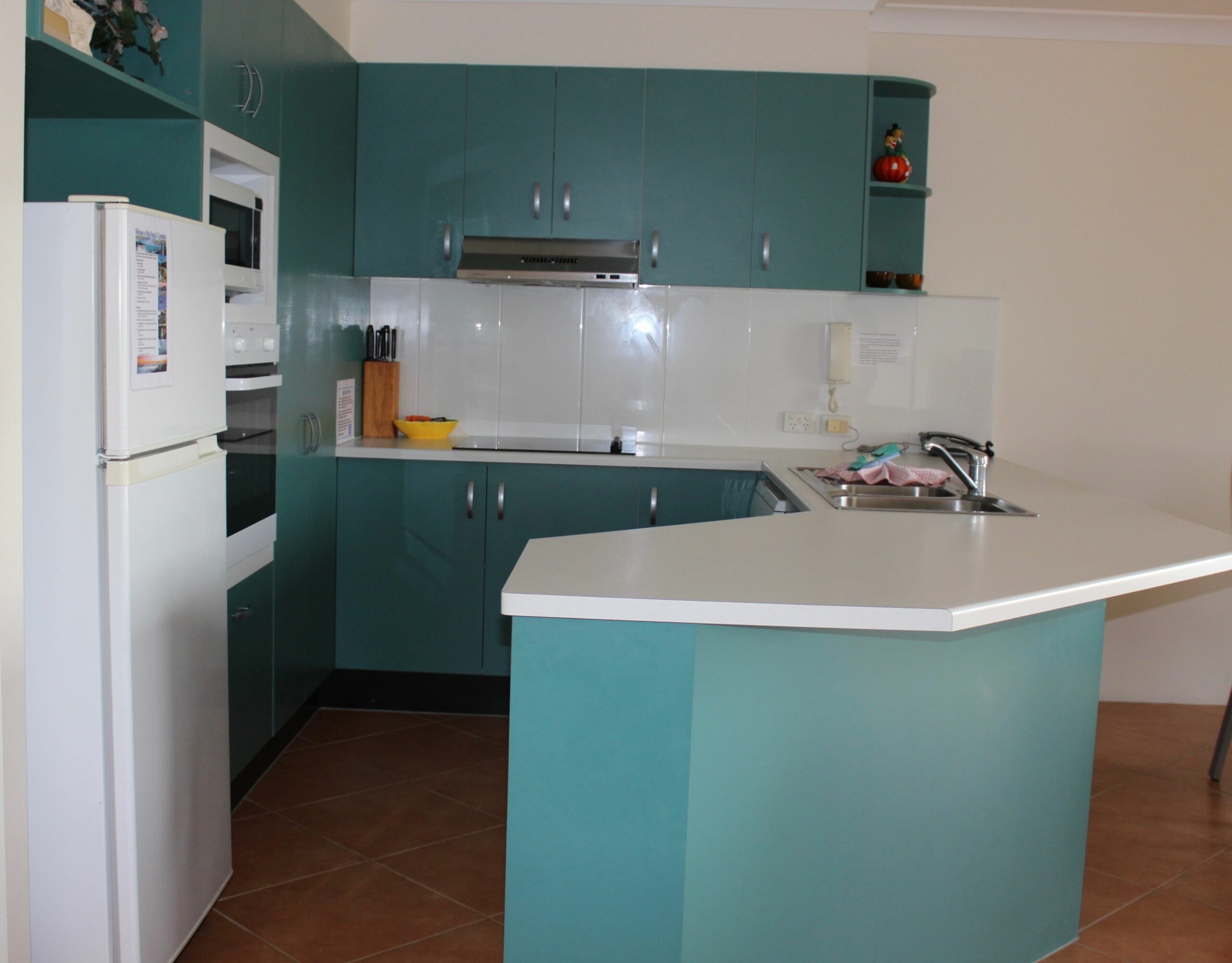 Currumbin Sands Holiday Apartments