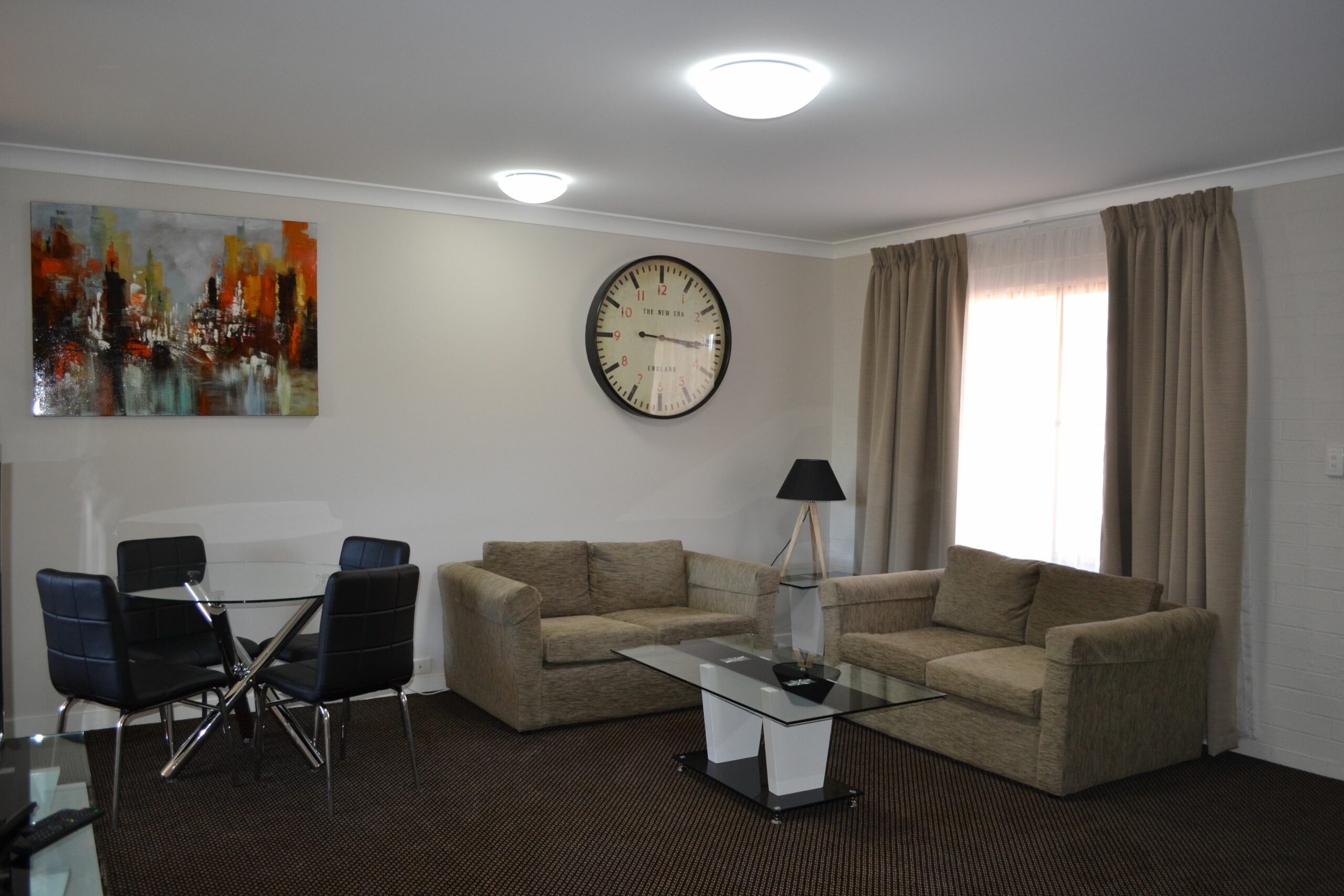 Cattleman's Country Motor Inn & Serviced Apartments