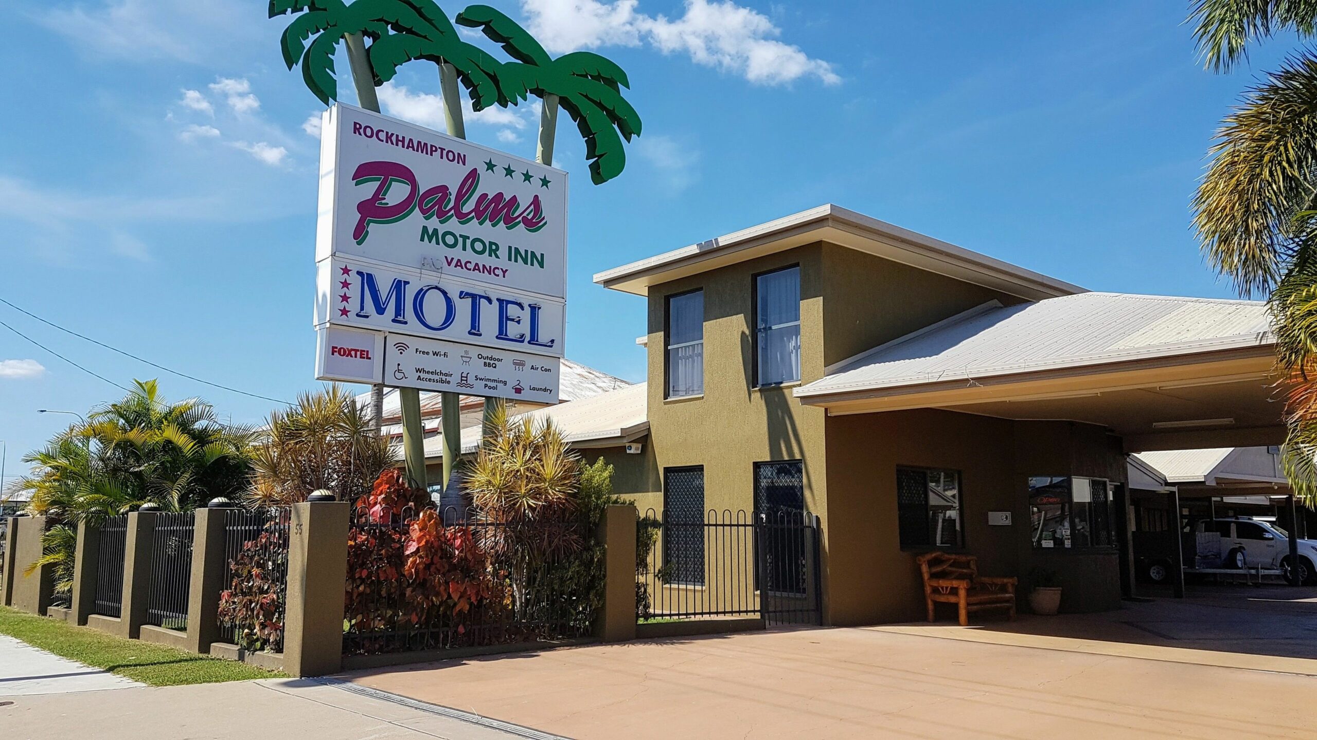 Rockhampton Palms Motor Inn