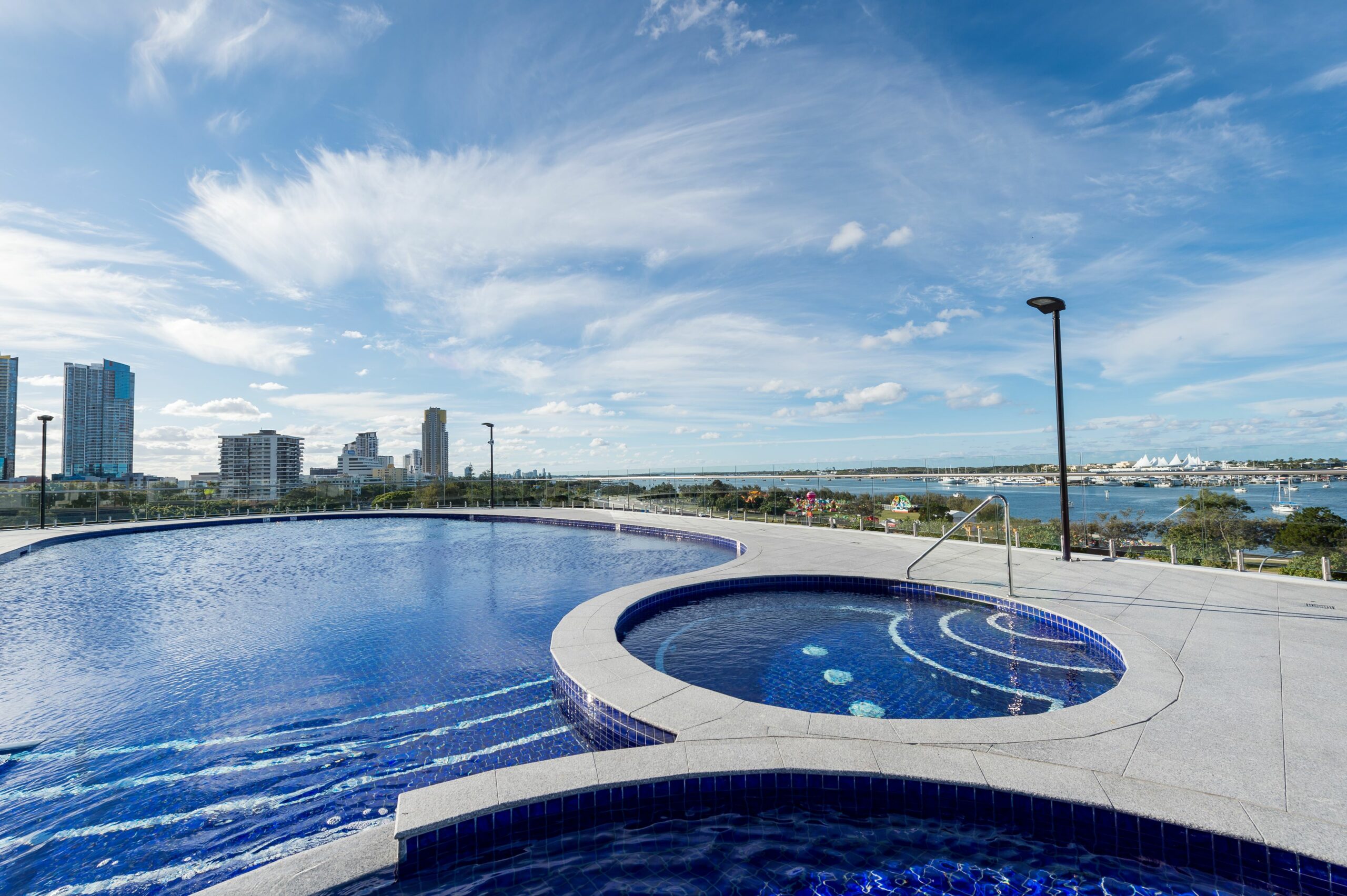 Meriton Suites Southport, Gold Coast