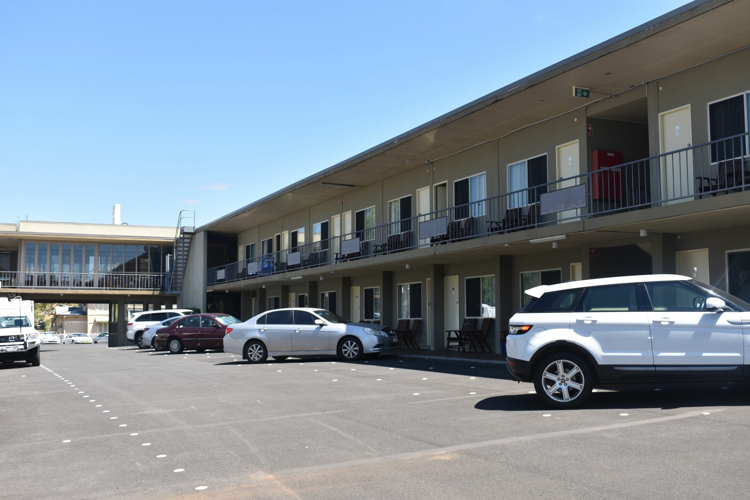 SureStay Hotel by Best Western Karinga Motel