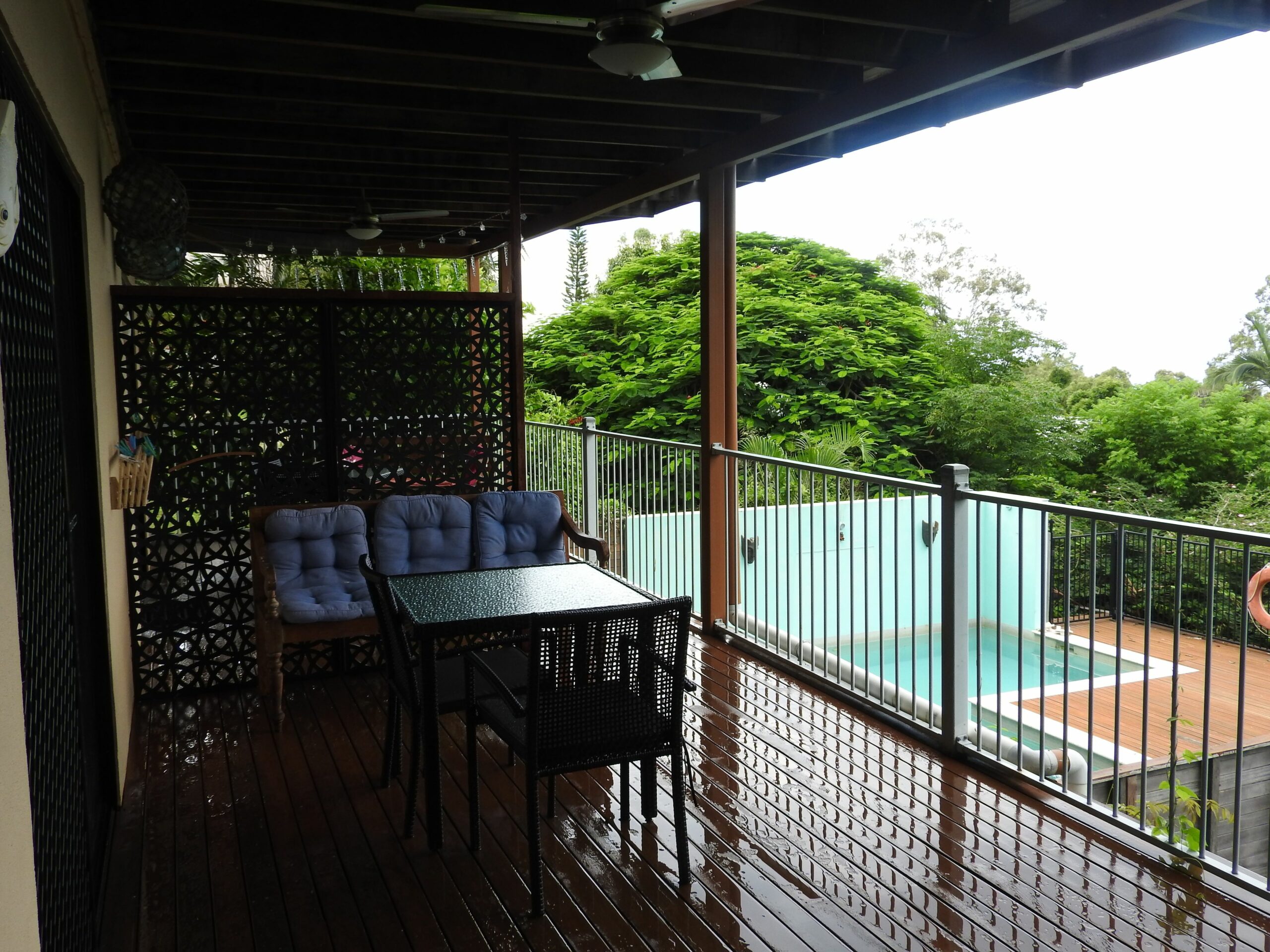 Airlie Beach Myaura Bed and Breakfast