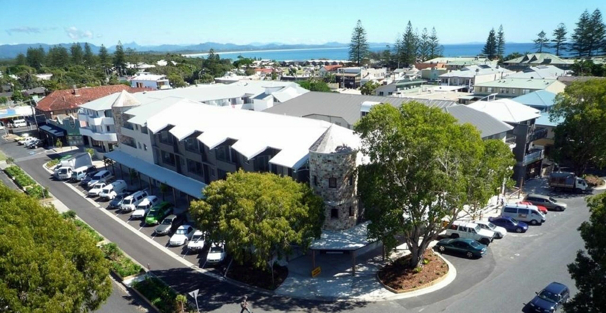 Byron Bay Hotel & Apartments