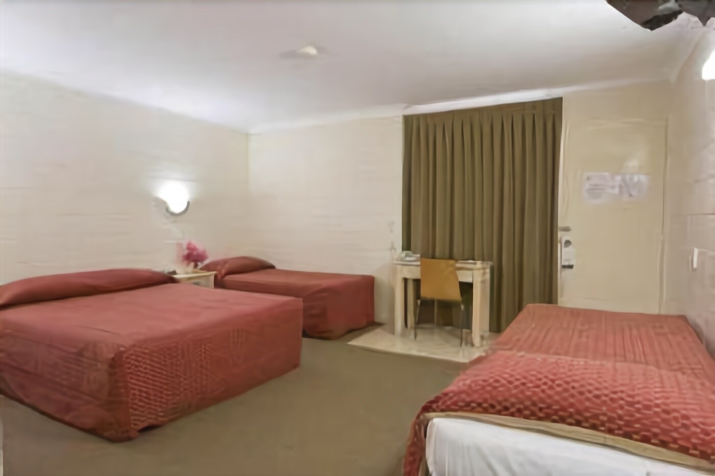 Nambour Lodge Motel