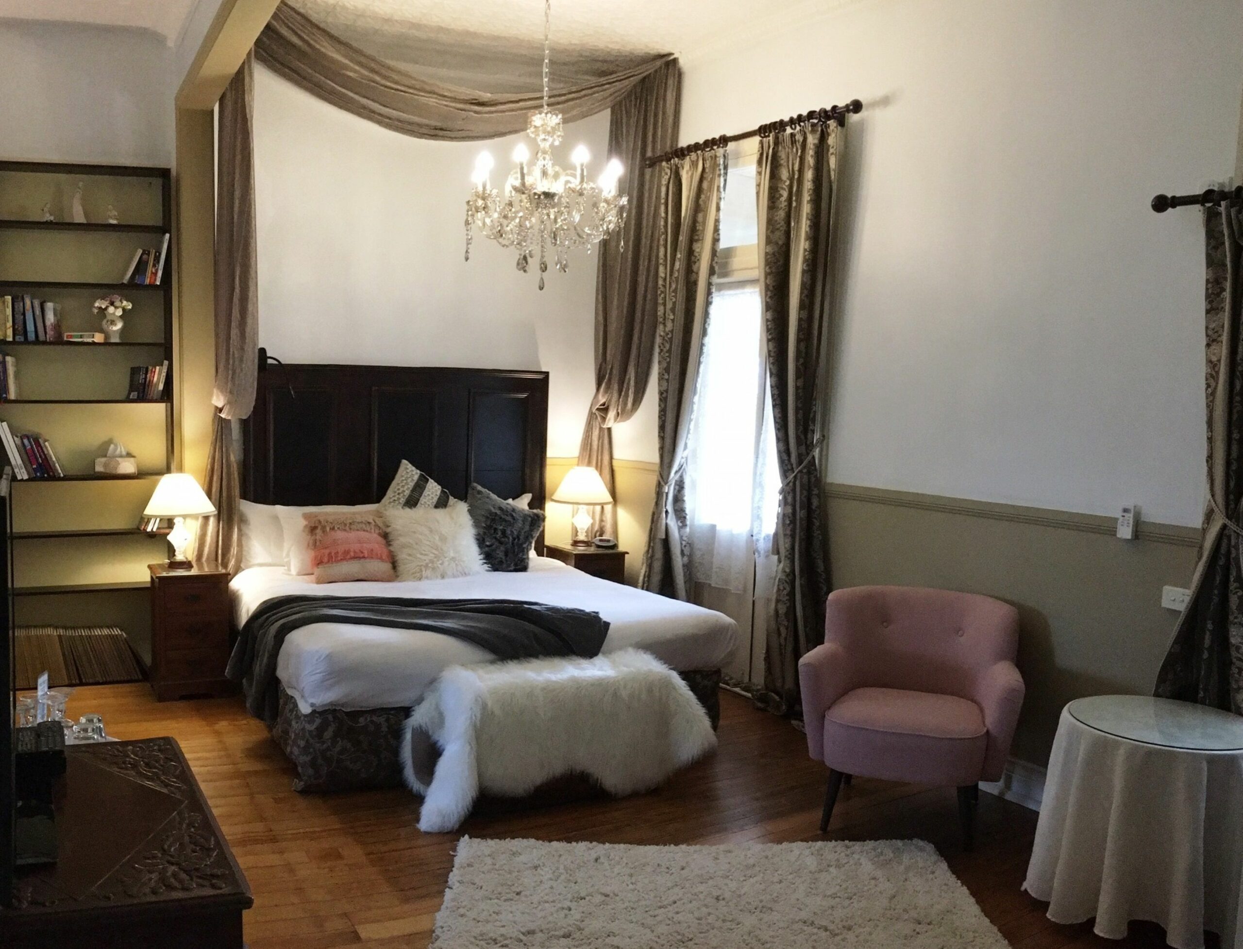 Abbey Boutique Hotel