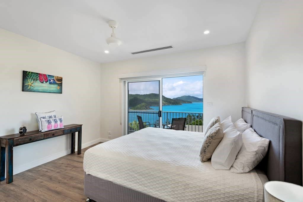 La Bella Waters 8 - Beautiful Seaview Property on Hamilton Island