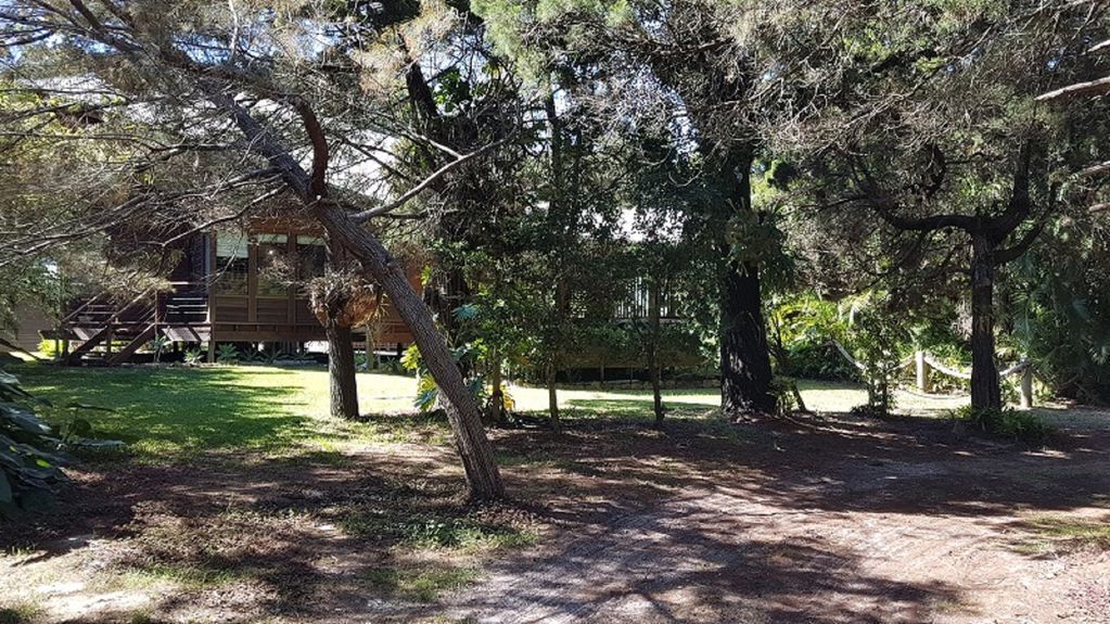 Drift on the front at Bulwer -  Open Timber comfort.