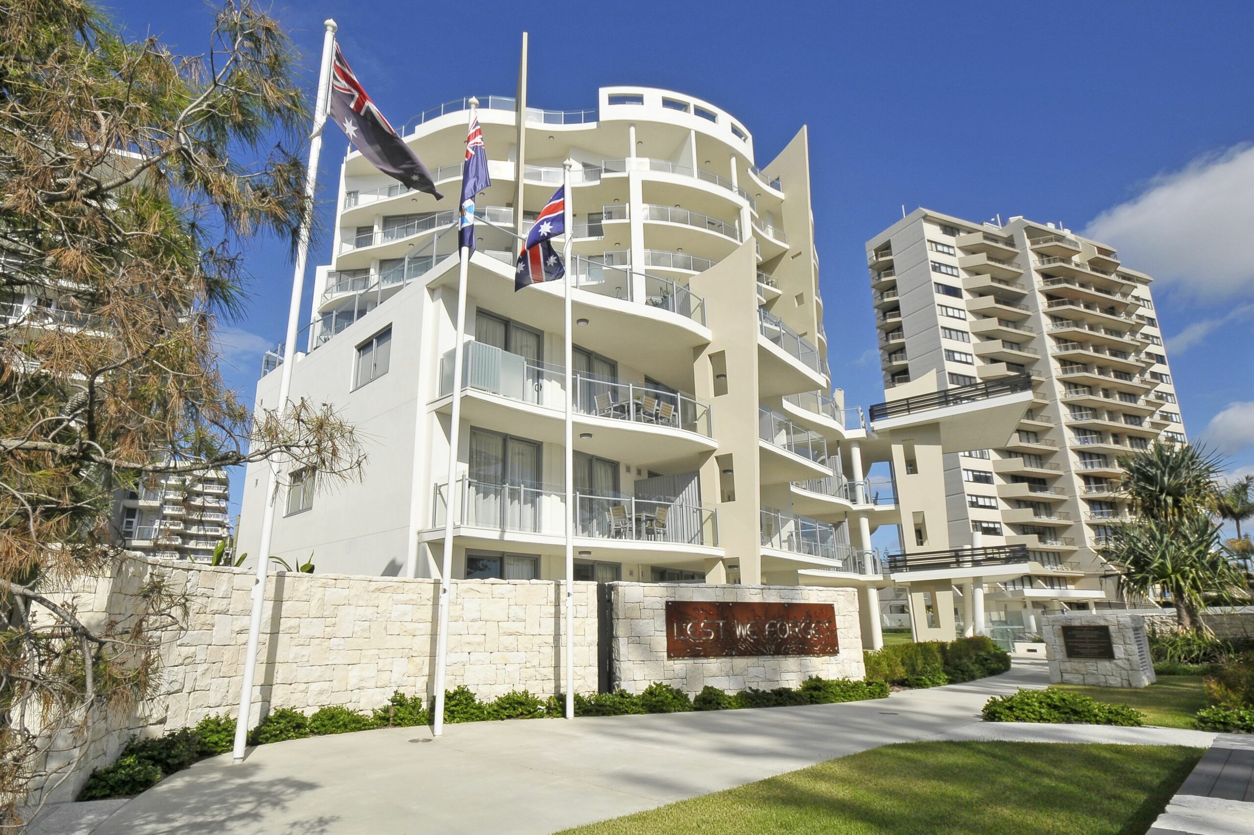 The Garland at Rainbow Bay