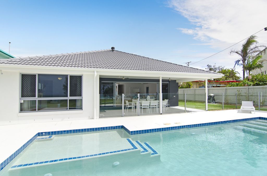 Sentosa at Tugun Beachfront Holiday Home