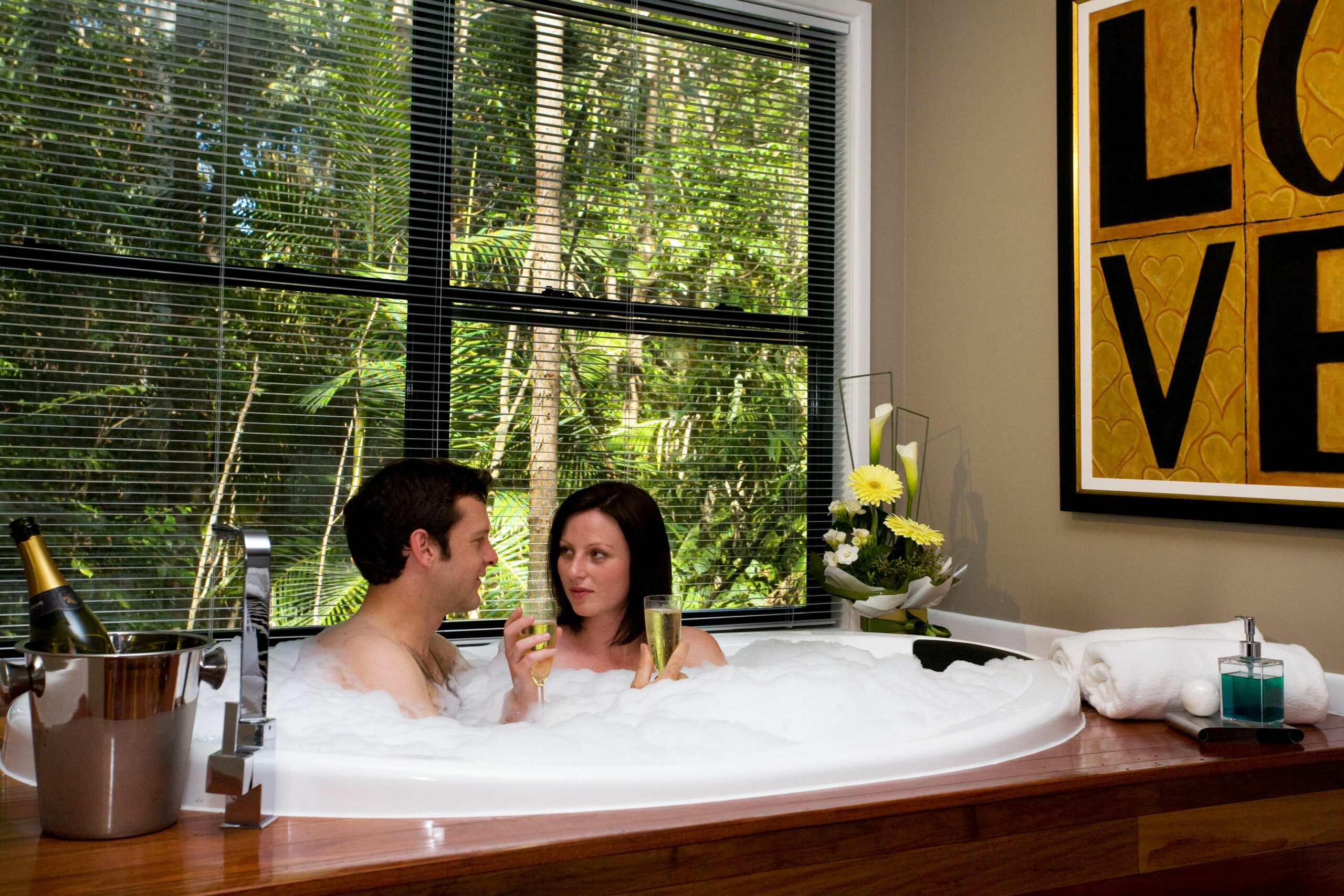 Amore On Buderim Luxury Rainforest Cabins