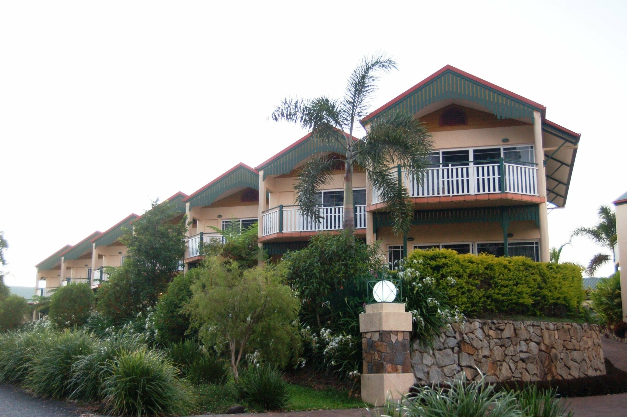 Tinaroo Lake Resort