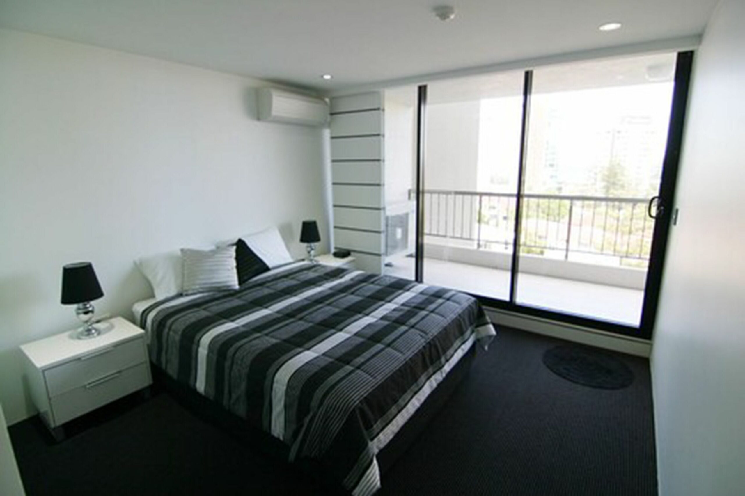 Genesis Holiday Apartments