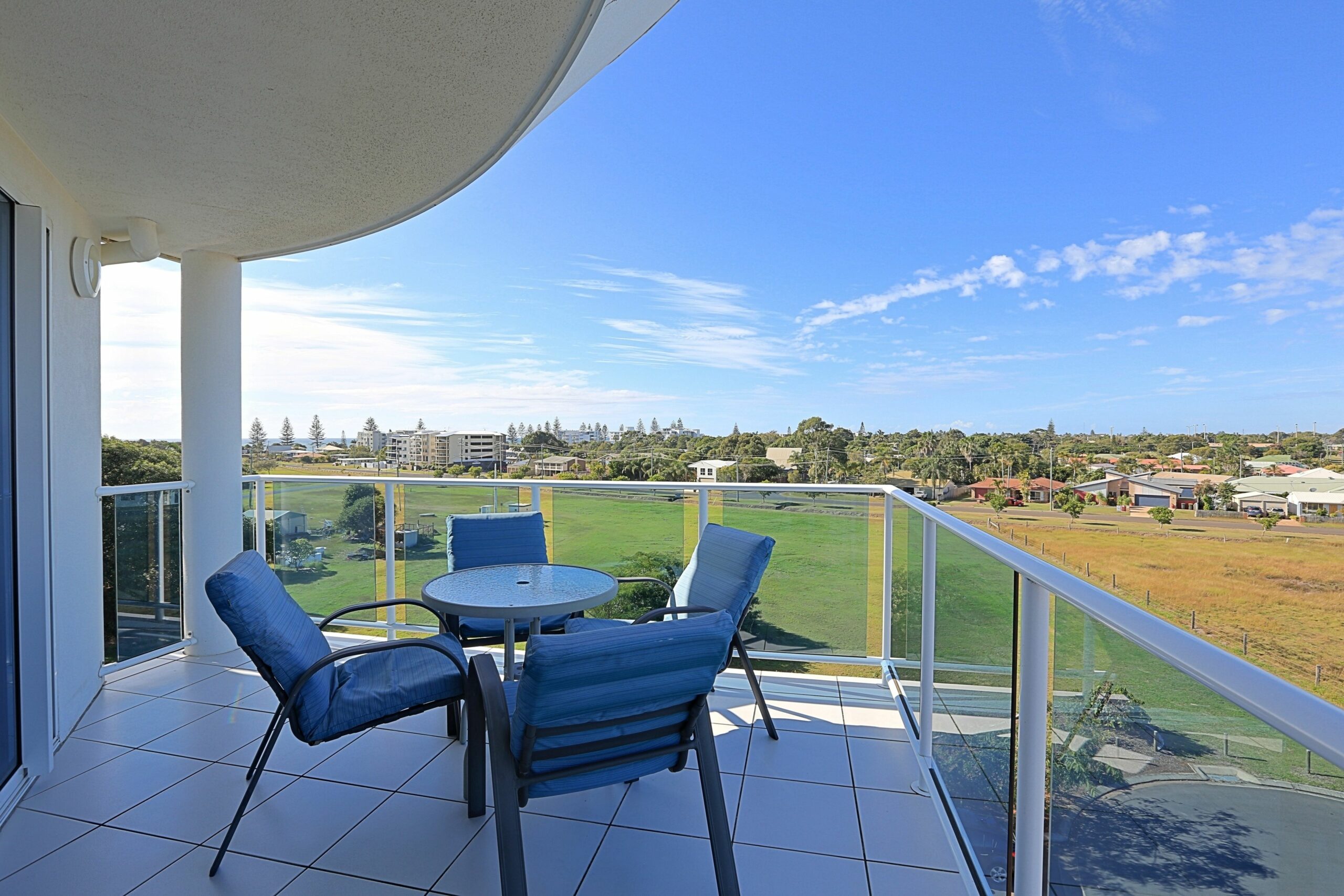 Koola Beach Apartments Bargara