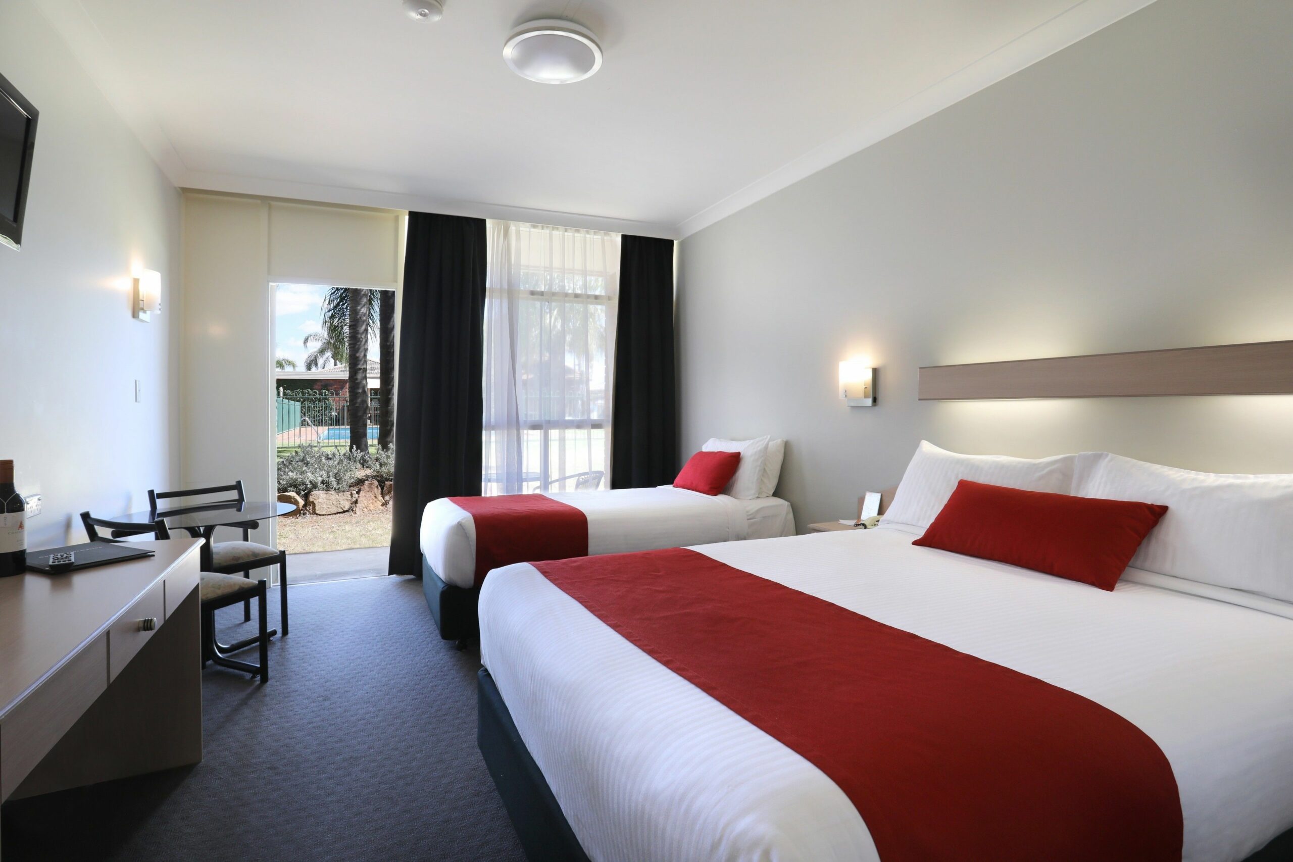 Redhill Tamworth Motor Inn & Conference Centre