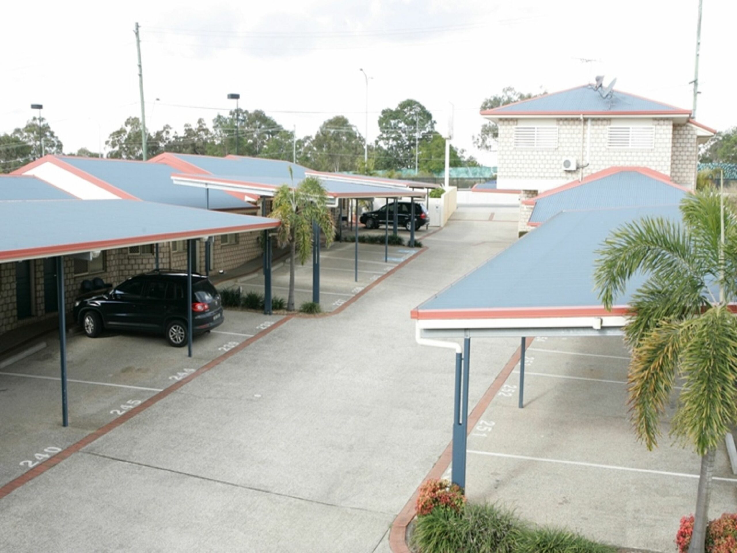 Browns Plains Motor Inn